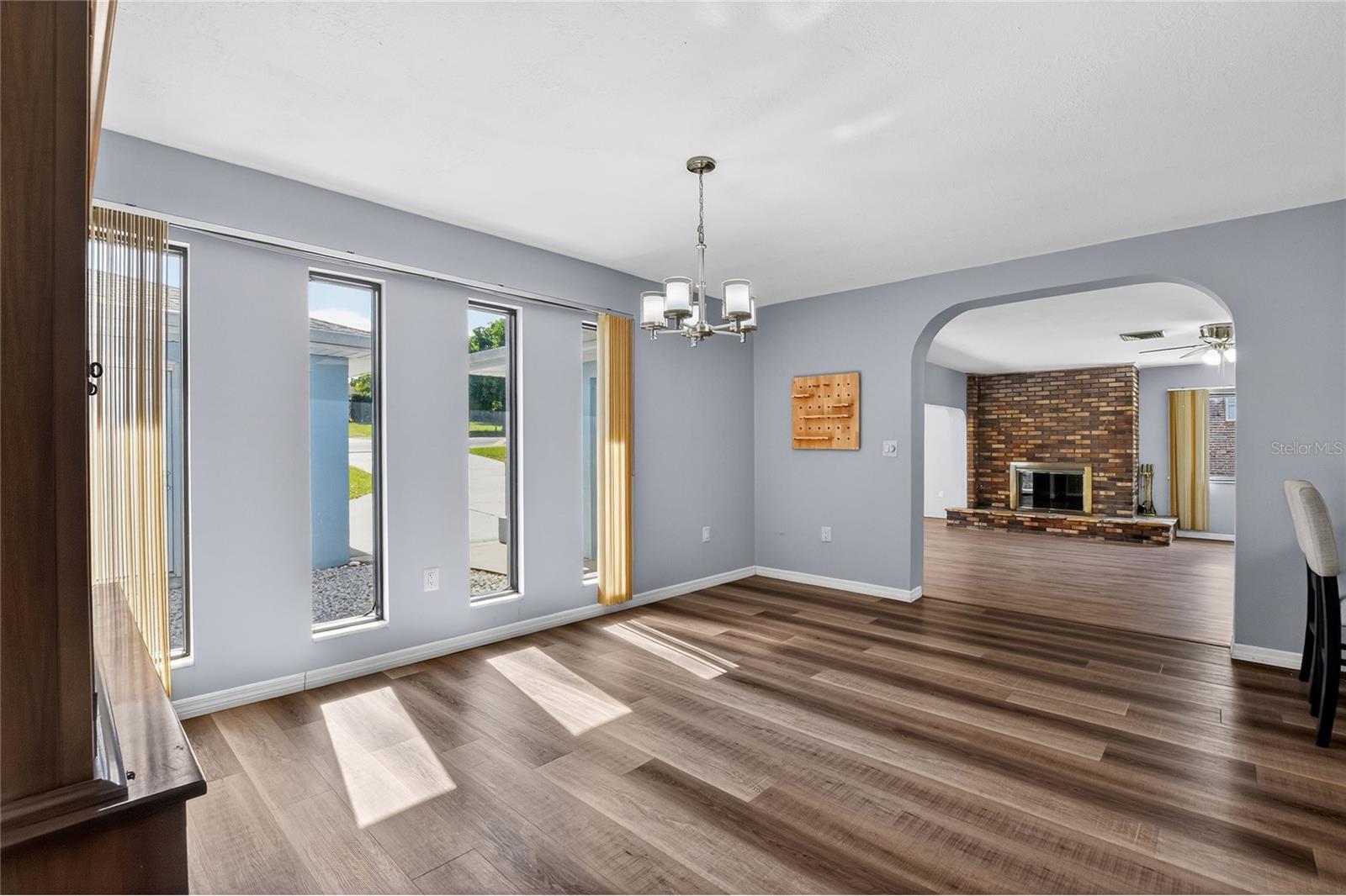 1147 CIRCLE DR, LAKE WALES, FL, 33853