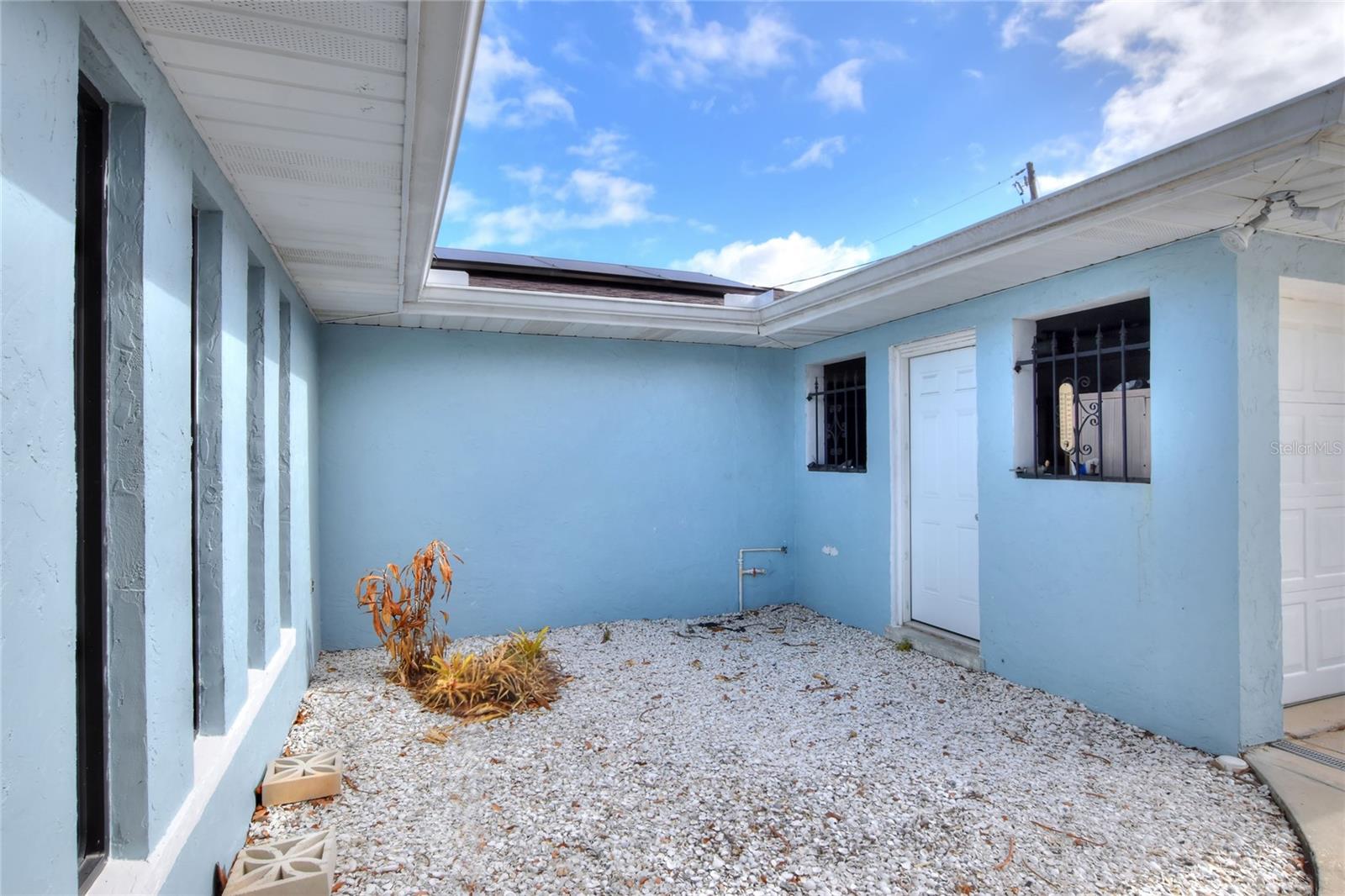1147 CIRCLE DR, LAKE WALES, FL, 33853