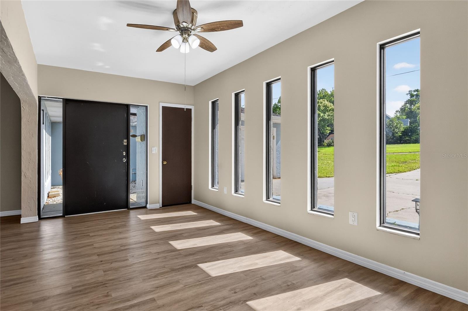 1147 CIRCLE DR, LAKE WALES, FL, 33853
