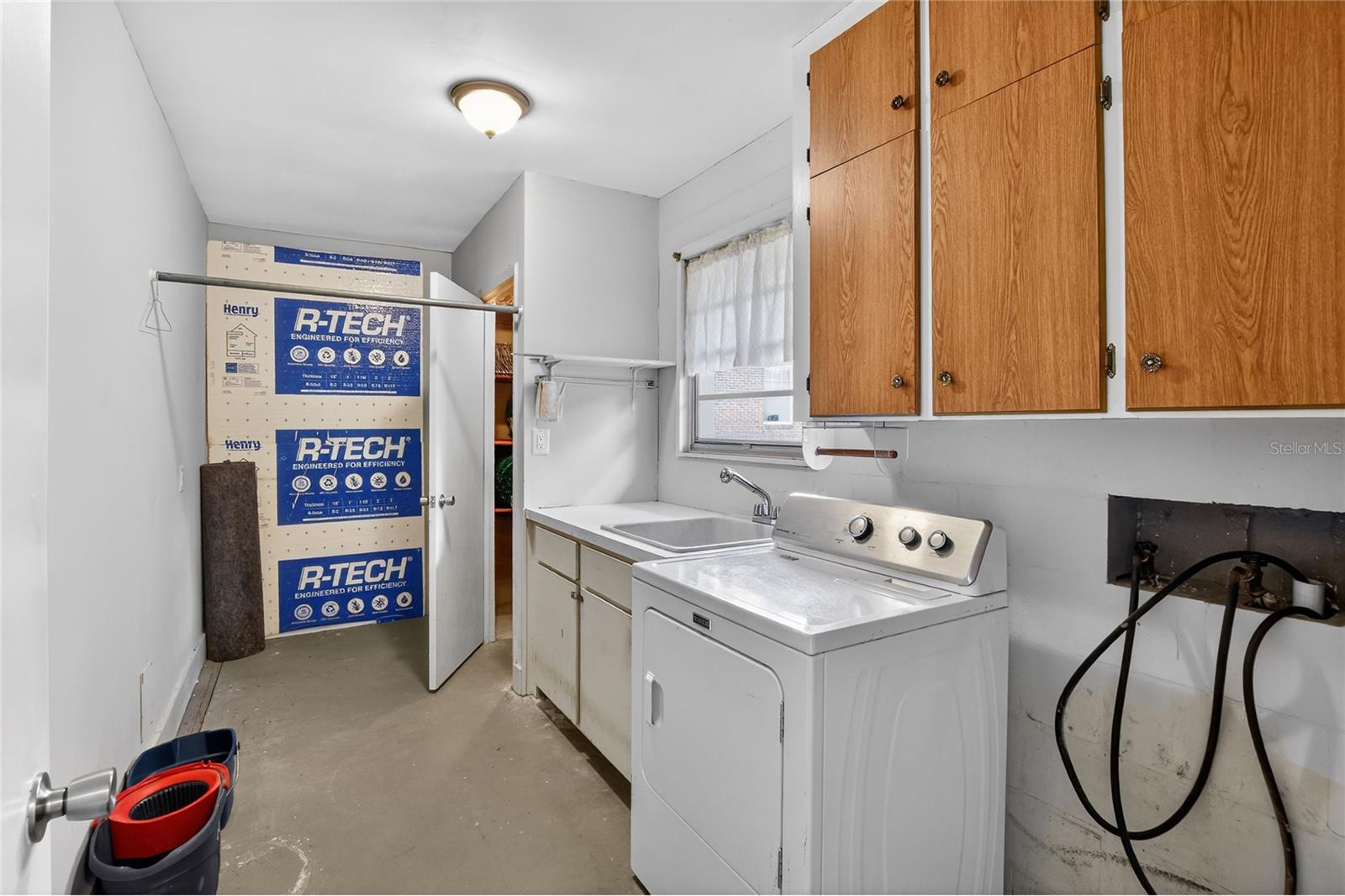 1147 CIRCLE DR, LAKE WALES, FL, 33853
