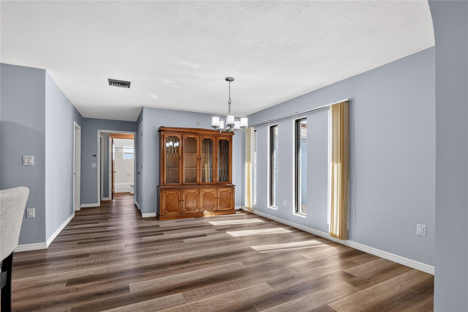 1147 CIRCLE DR, LAKE WALES, FL, 33853
