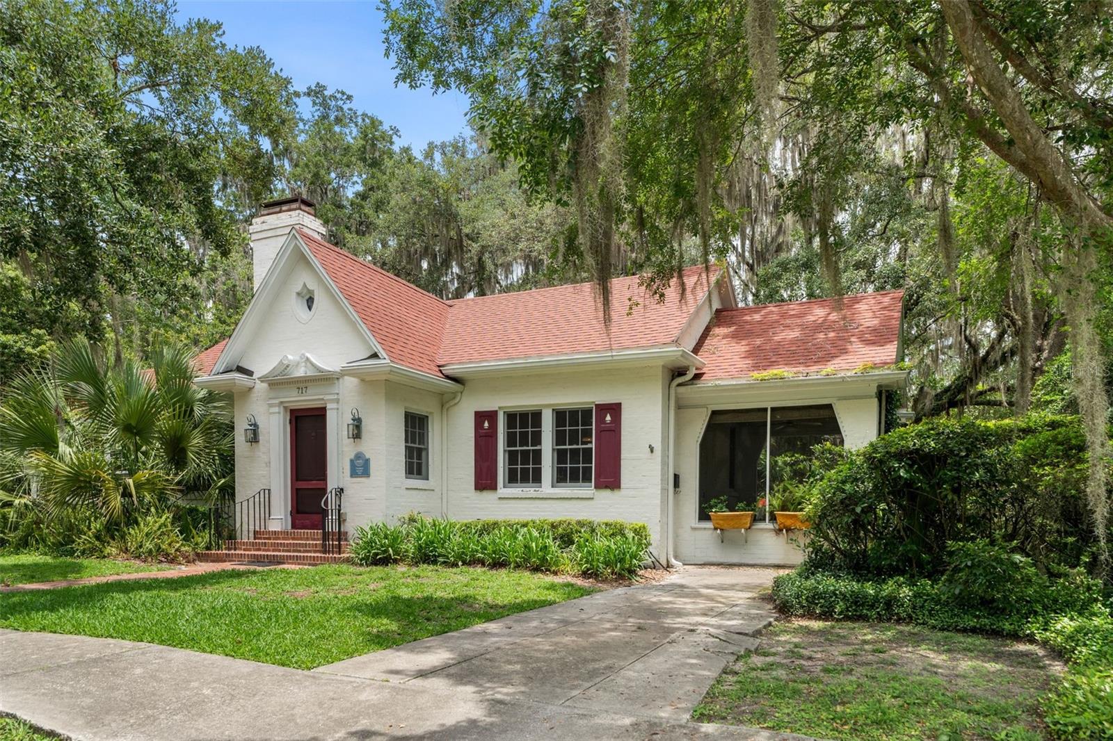 717 NE BOULEVARD, GAINESVILLE, FL, 32601