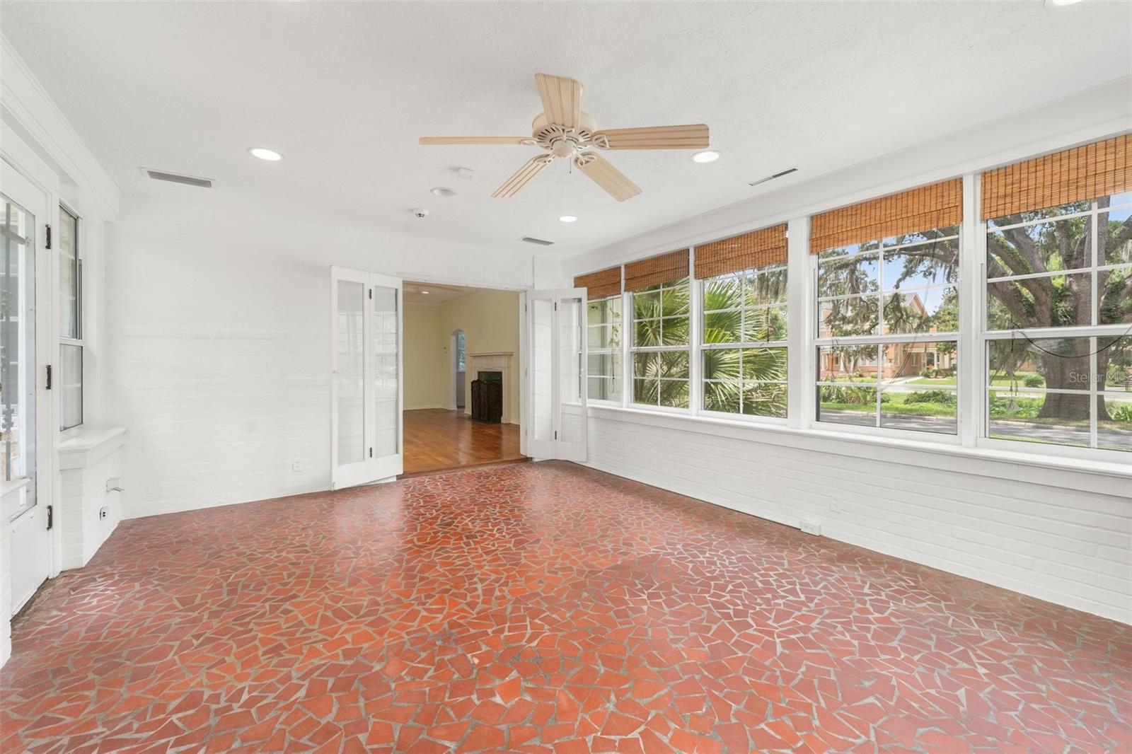 717 NE BOULEVARD, GAINESVILLE, FL, 32601