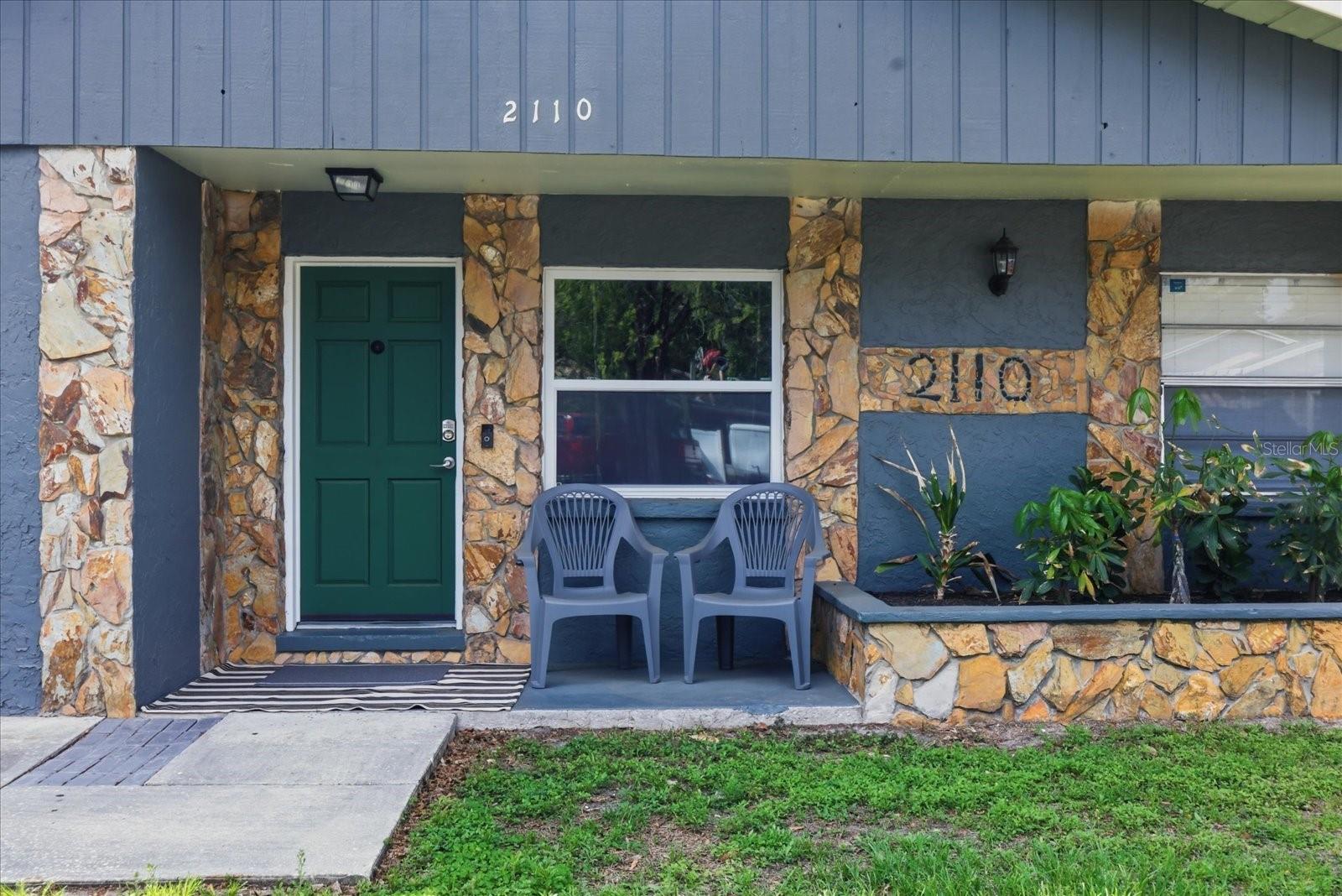 2110 W OKALOOSA AVE, TAMPA, FL, 33604
