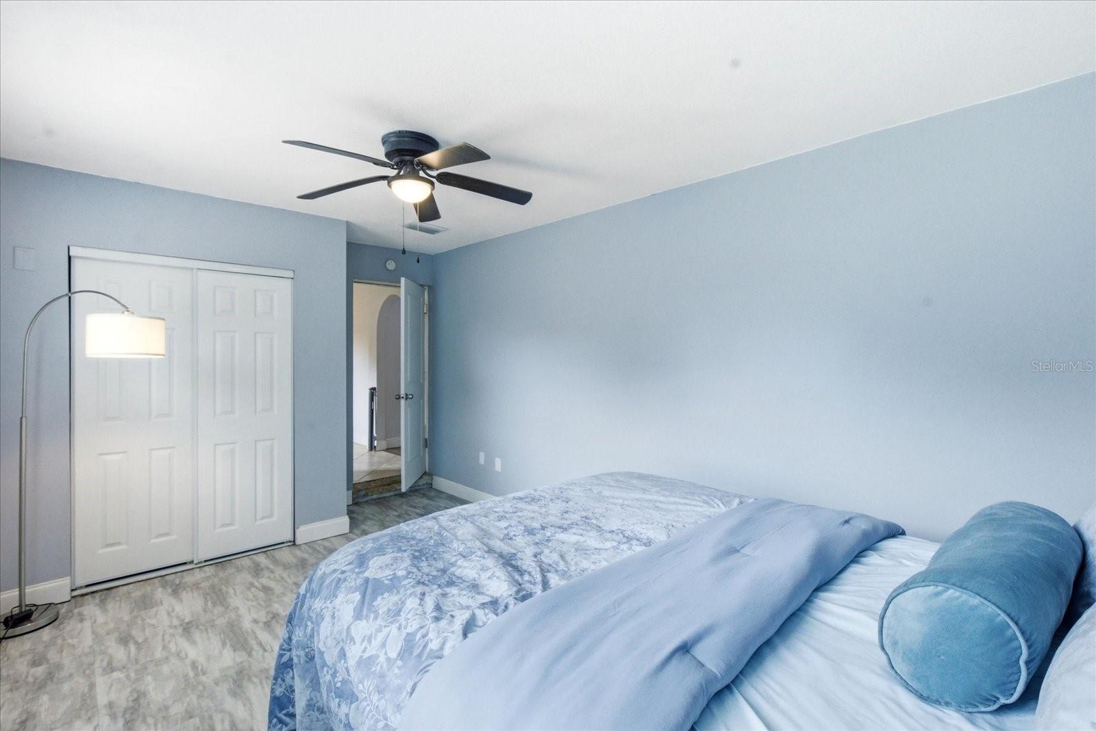 2110 W OKALOOSA AVE, TAMPA, FL, 33604