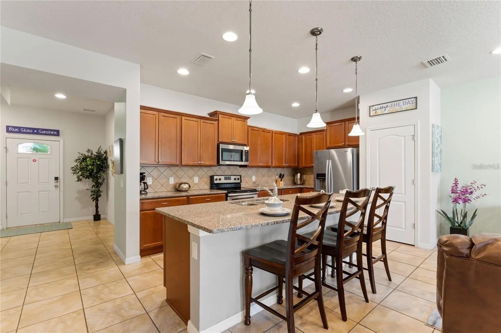 2014 MAJORCA DR, KISSIMMEE, FL, 34747
