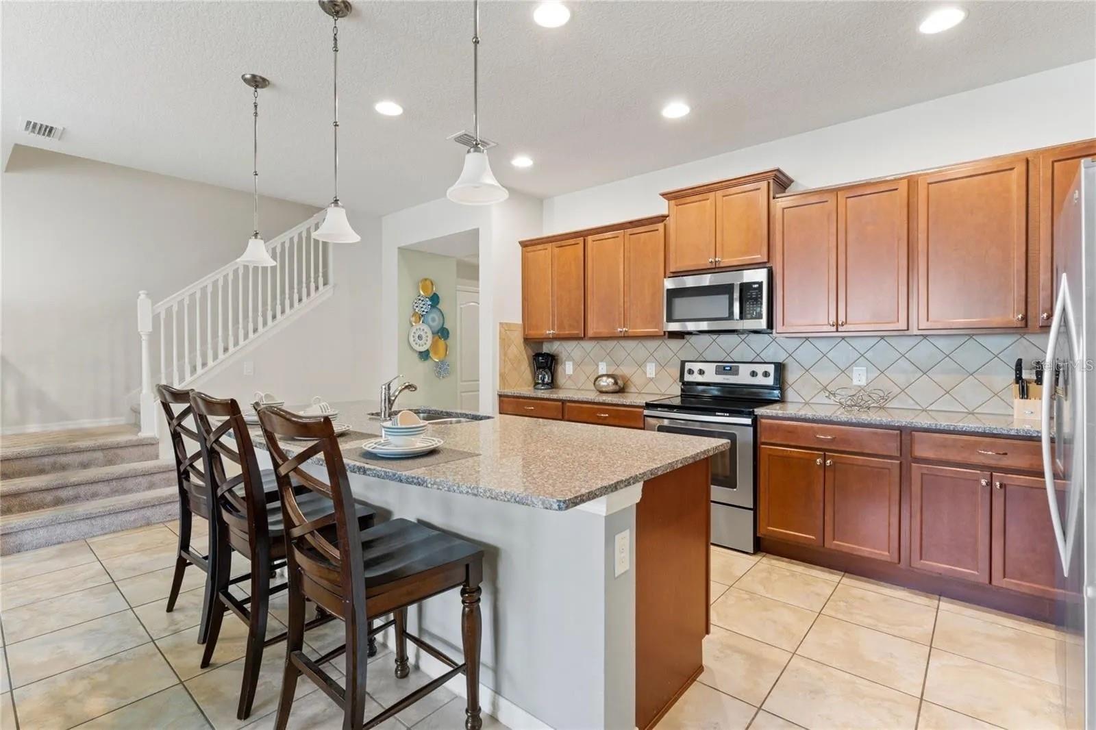 2014 MAJORCA DR, KISSIMMEE, FL, 34747