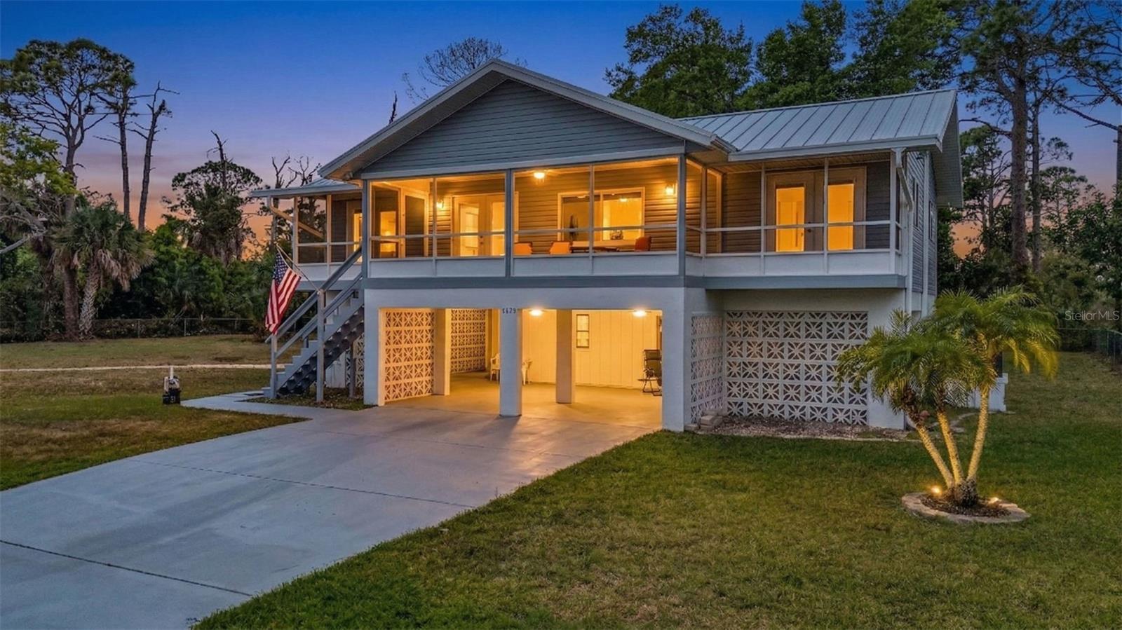 3059 HOLCOMB RD, PORT CHARLOTTE, FL, 33981