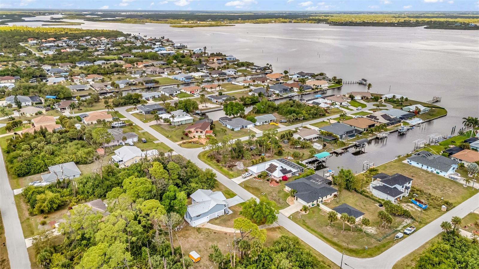 3059 HOLCOMB RD, PORT CHARLOTTE, FL, 33981