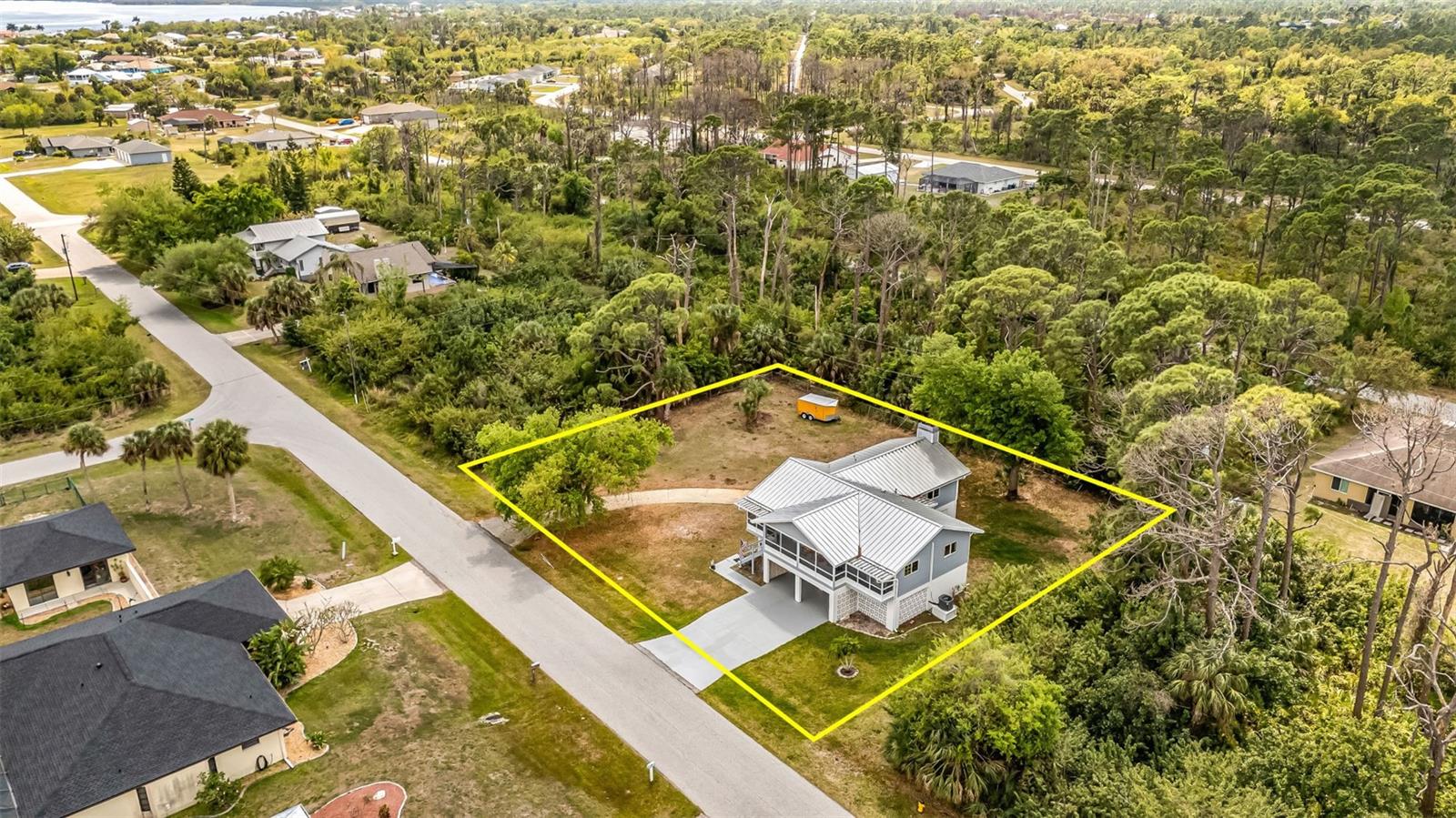 3059 HOLCOMB RD, PORT CHARLOTTE, FL, 33981