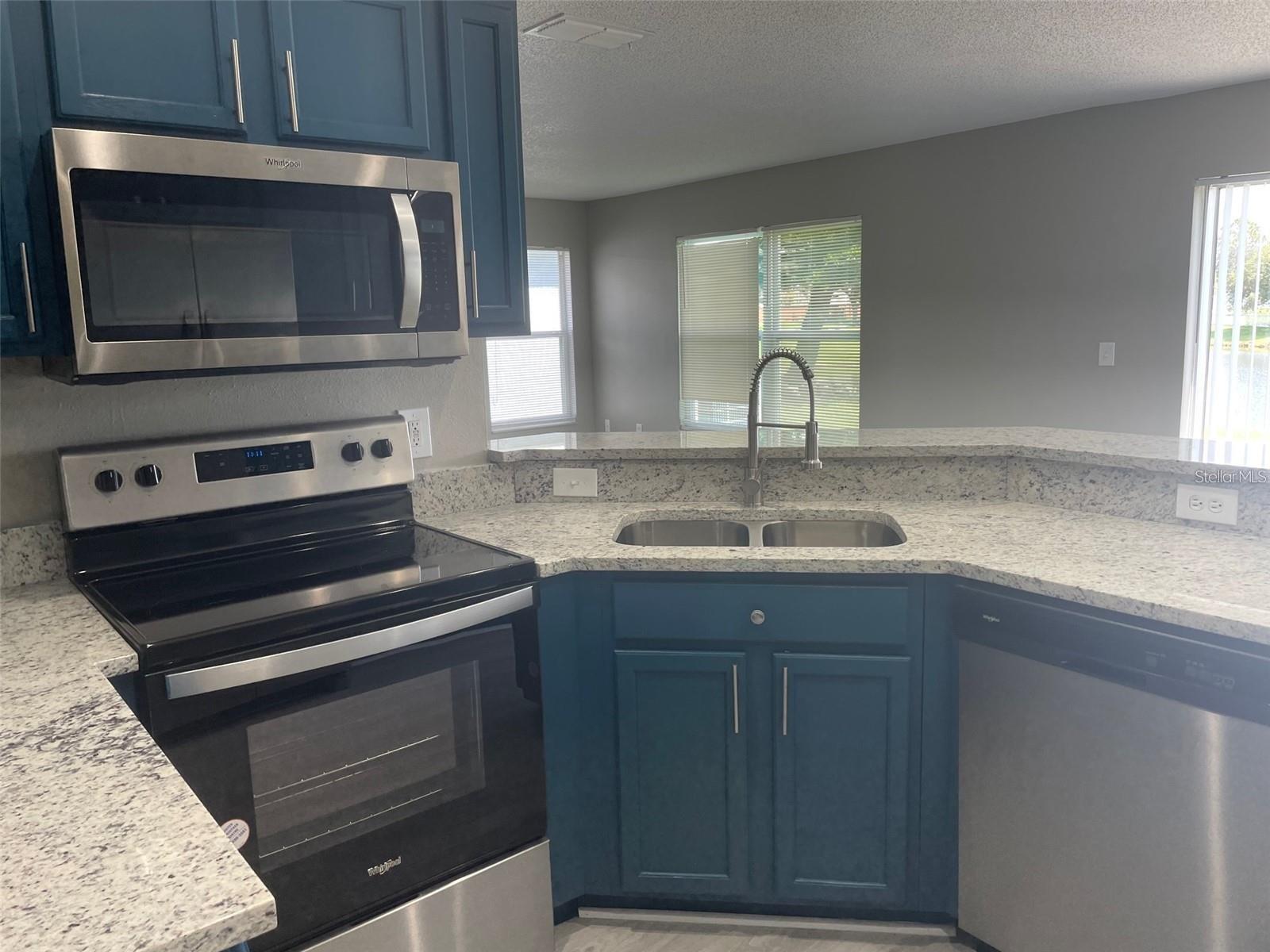 207 SOUTHBRIDGE CIR, KISSIMMEE, FL, 34744