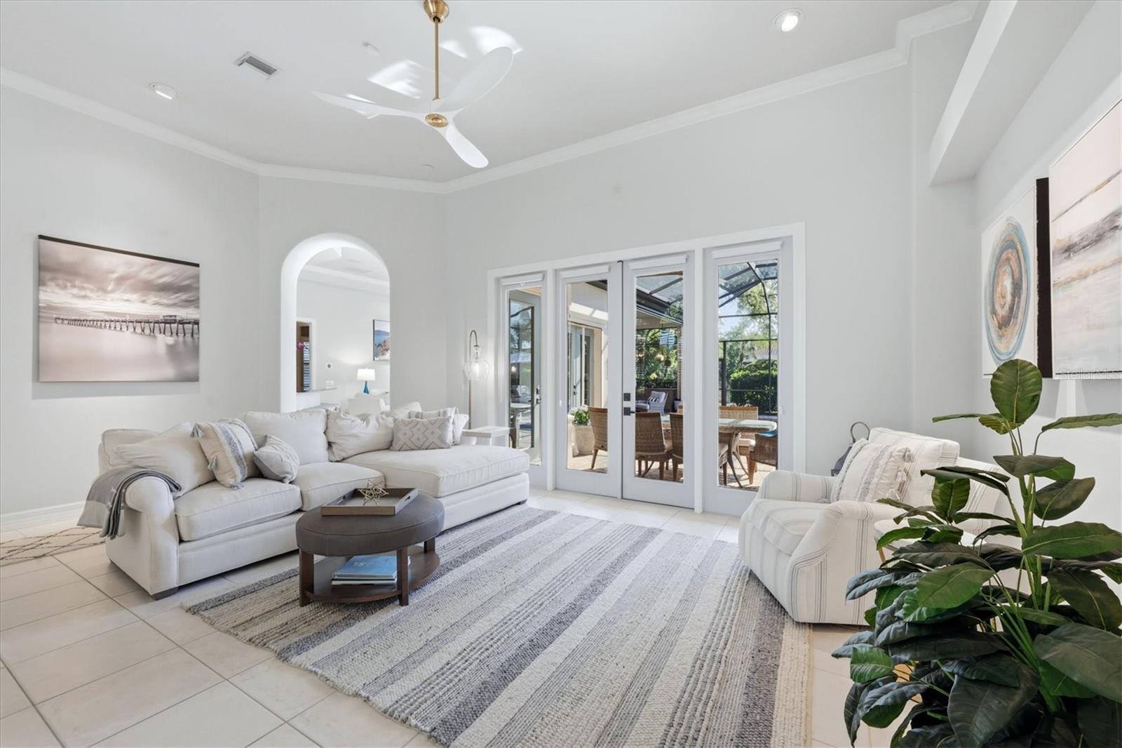19 N CAYMAN ISLES BLVD, ENGLEWOOD, FL, 34223