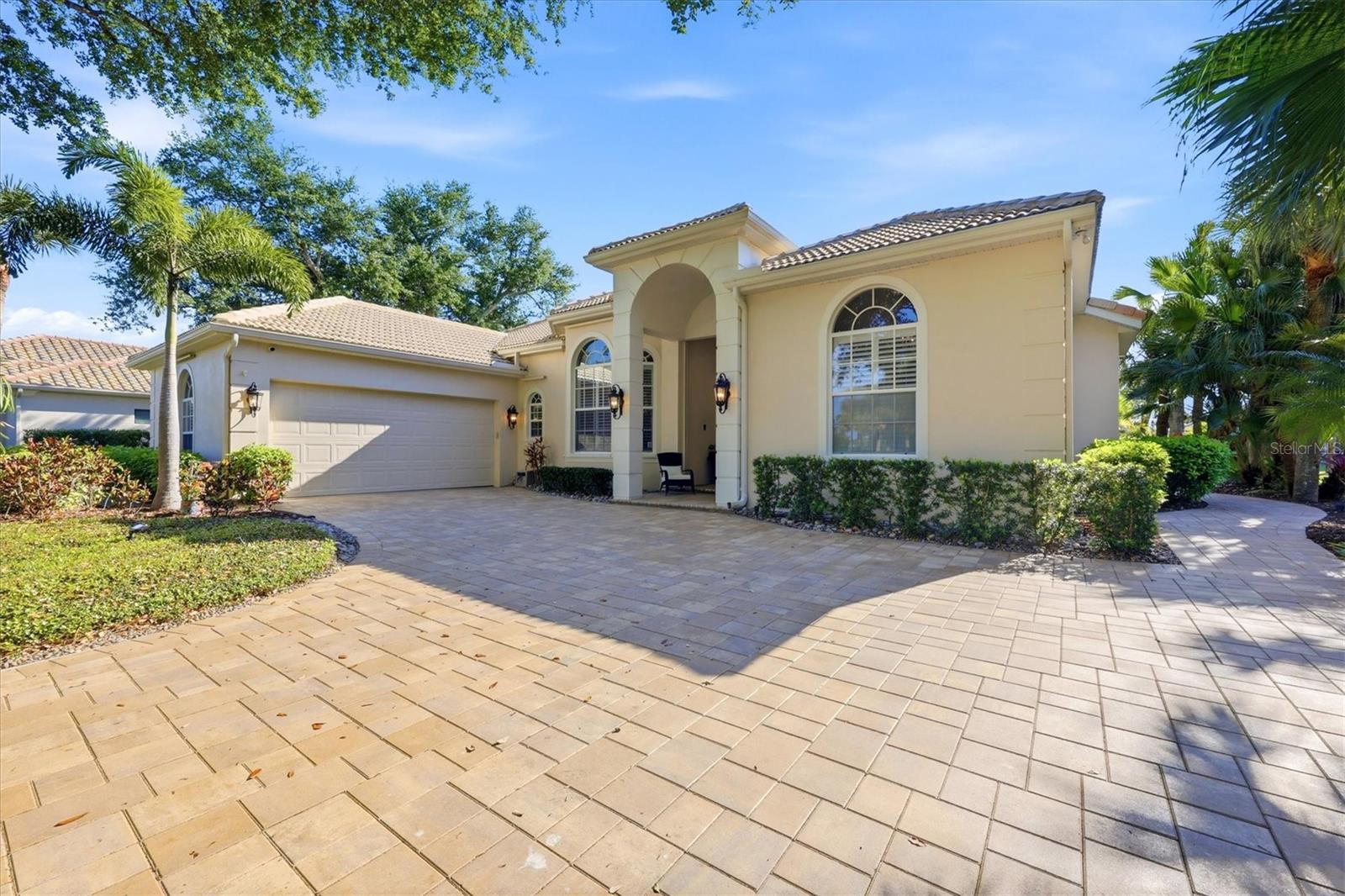 19 N CAYMAN ISLES BLVD, ENGLEWOOD, FL, 34223
