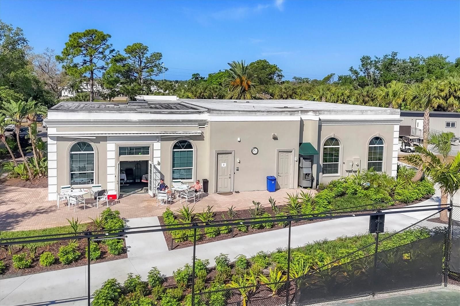 19 N CAYMAN ISLES BLVD, ENGLEWOOD, FL, 34223