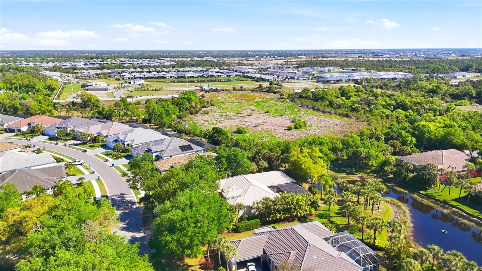 19 N CAYMAN ISLES BLVD, ENGLEWOOD, FL, 34223