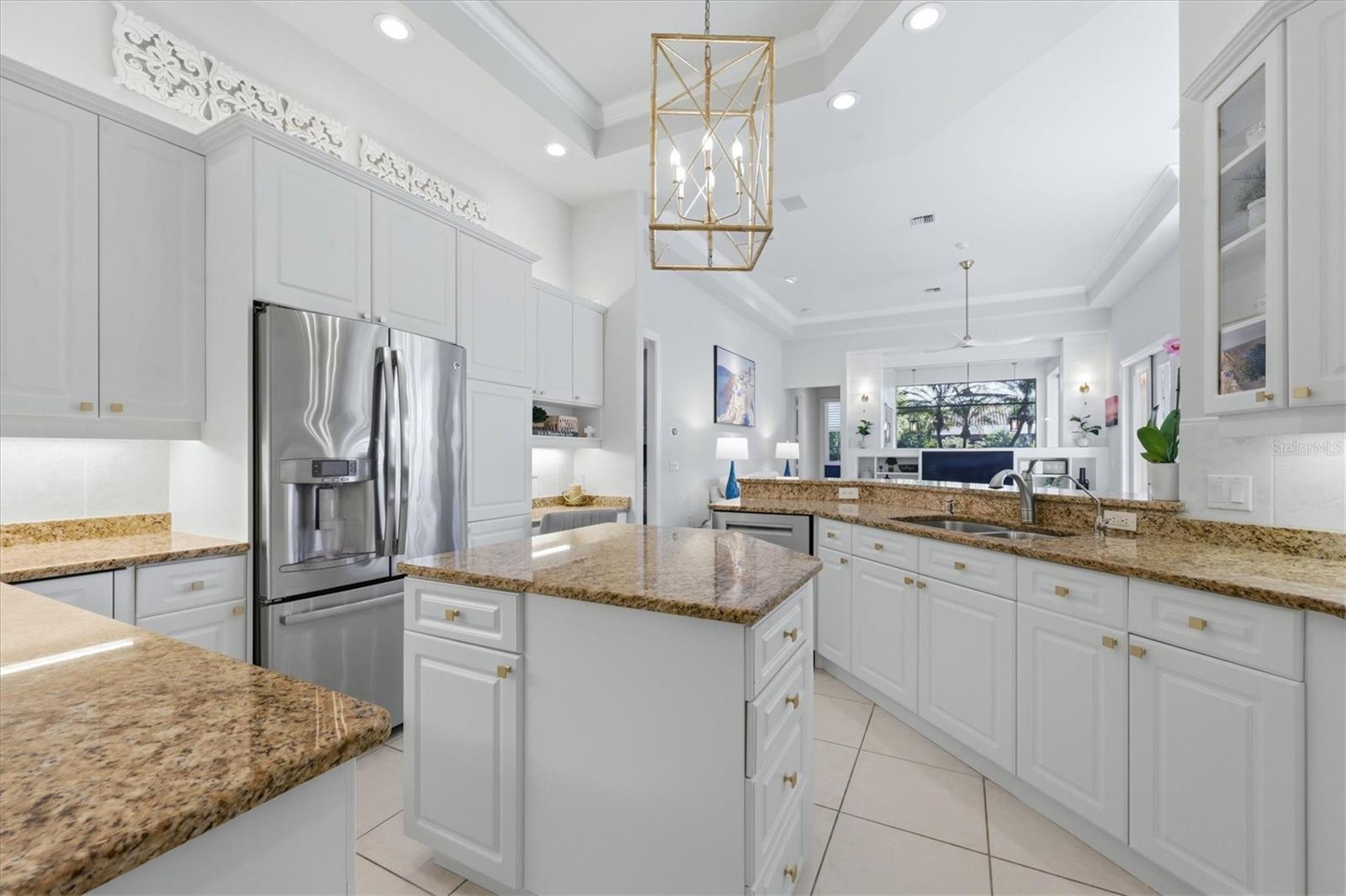 19 N CAYMAN ISLES BLVD, ENGLEWOOD, FL, 34223
