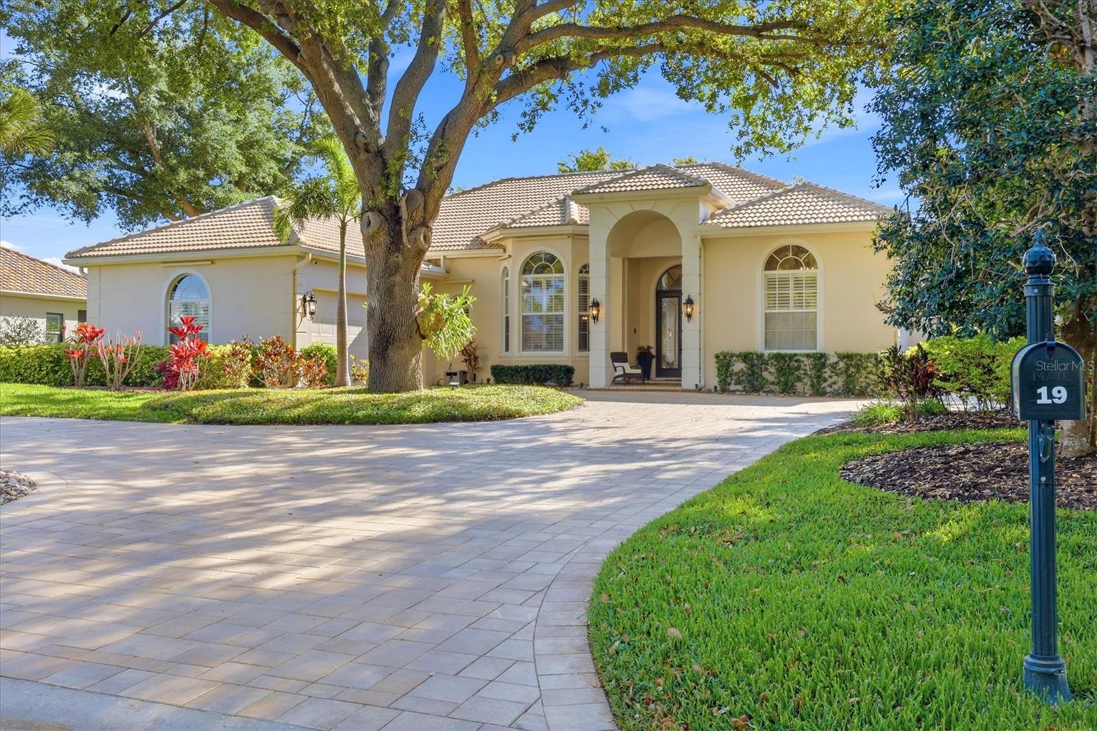 19 N CAYMAN ISLES BLVD, ENGLEWOOD, FL, 34223