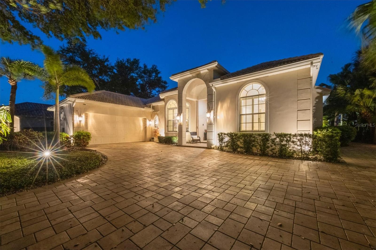 19 N CAYMAN ISLES BLVD, ENGLEWOOD, FL, 34223
