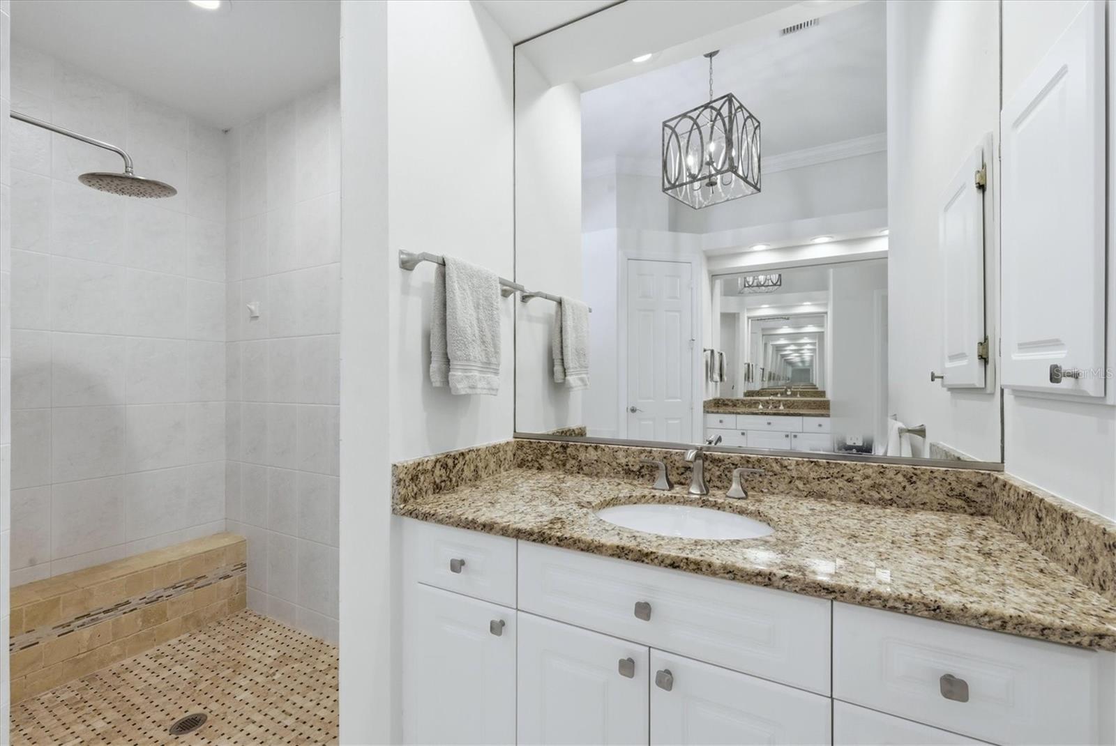 19 N CAYMAN ISLES BLVD, ENGLEWOOD, FL, 34223