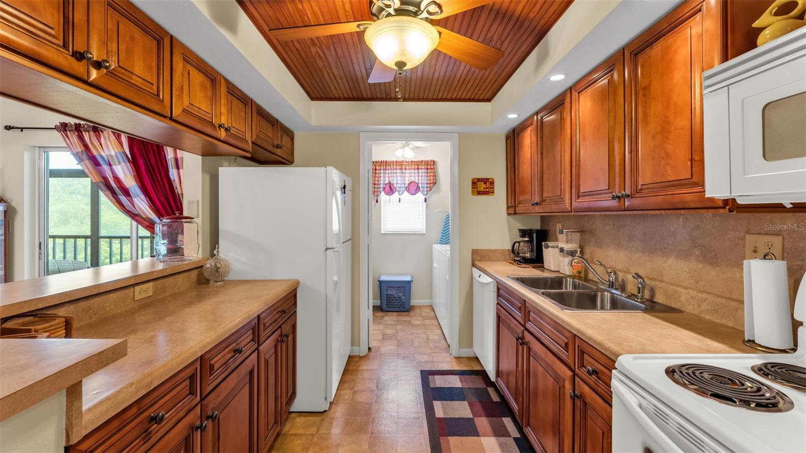 1130 N LAKE PARKER AVE #C321, LAKELAND, FL, 33805
