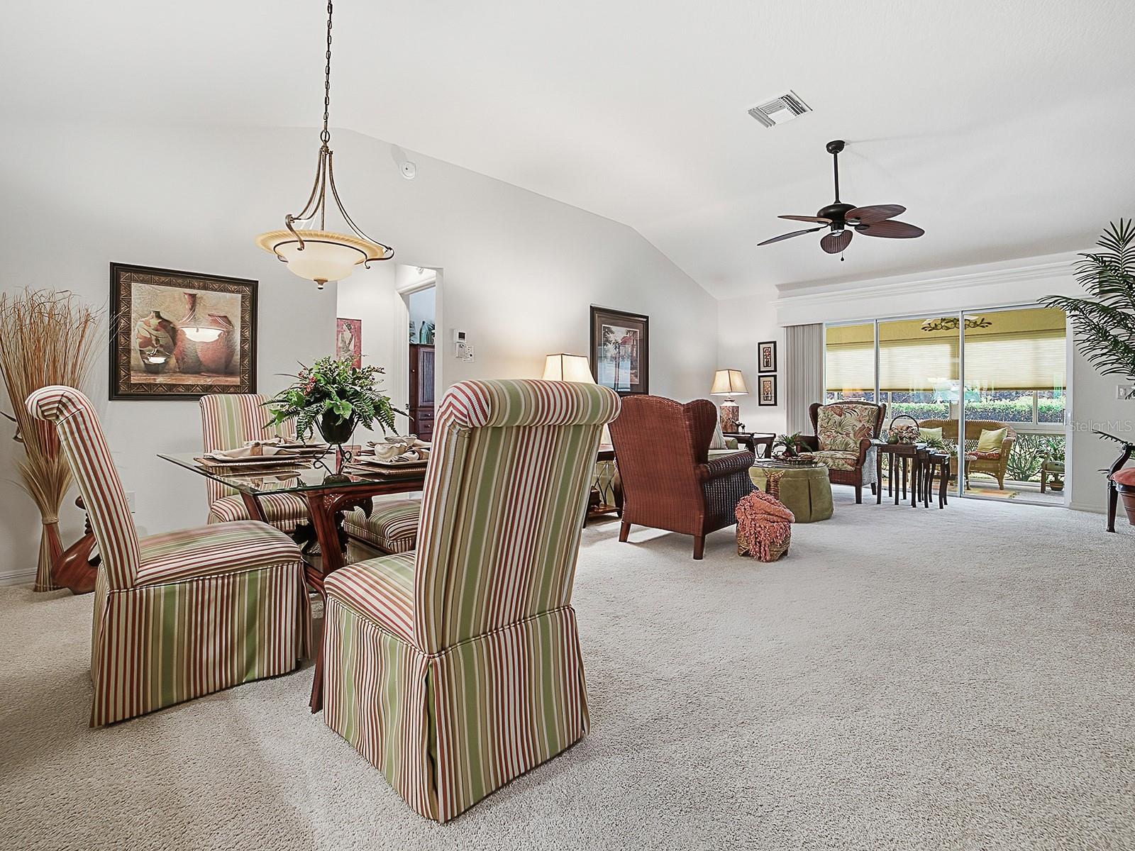 2348 MIDNIGHT PASS CT, THE VILLAGES, FL, 32162