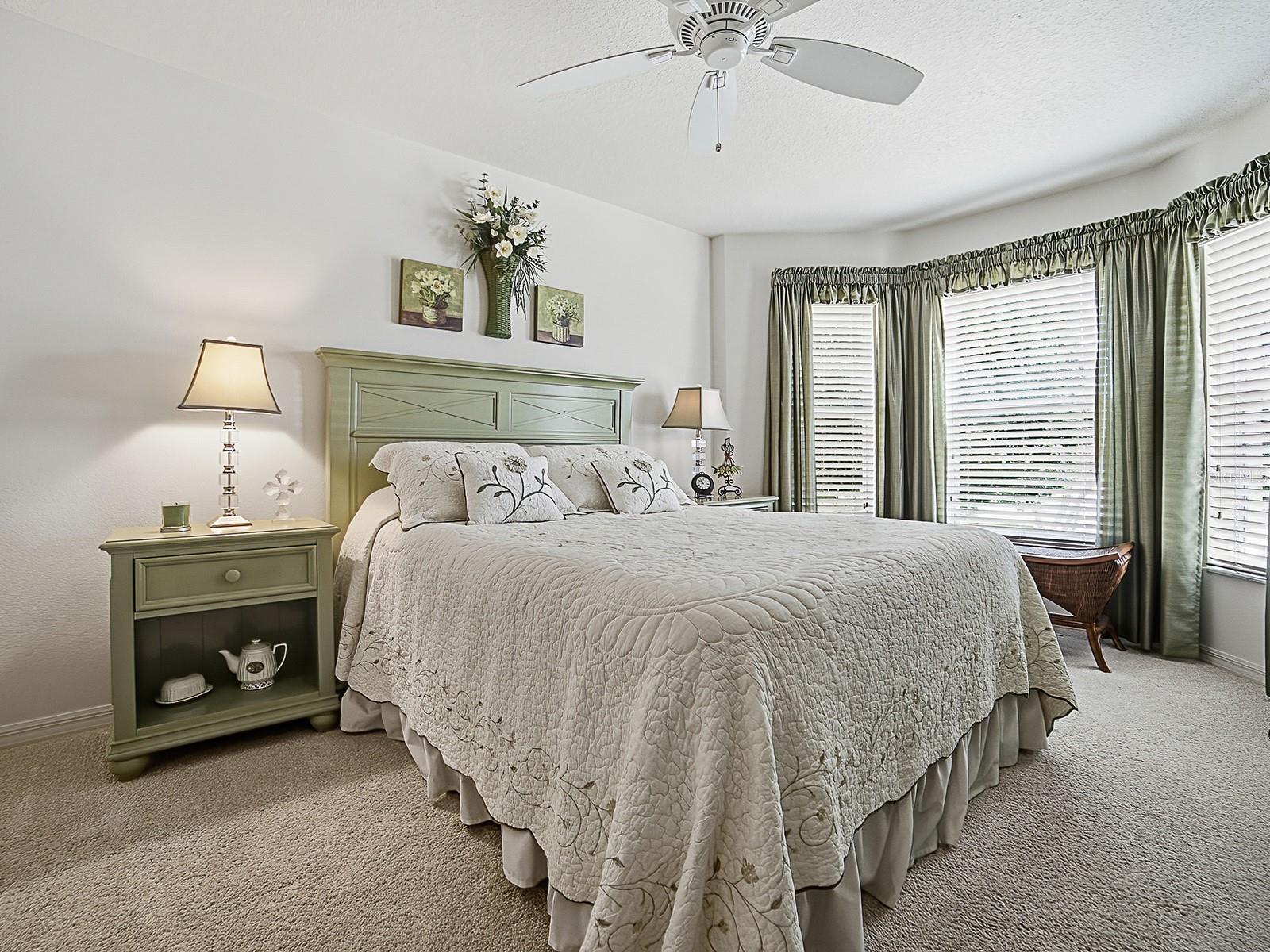 2348 MIDNIGHT PASS CT, THE VILLAGES, FL, 32162
