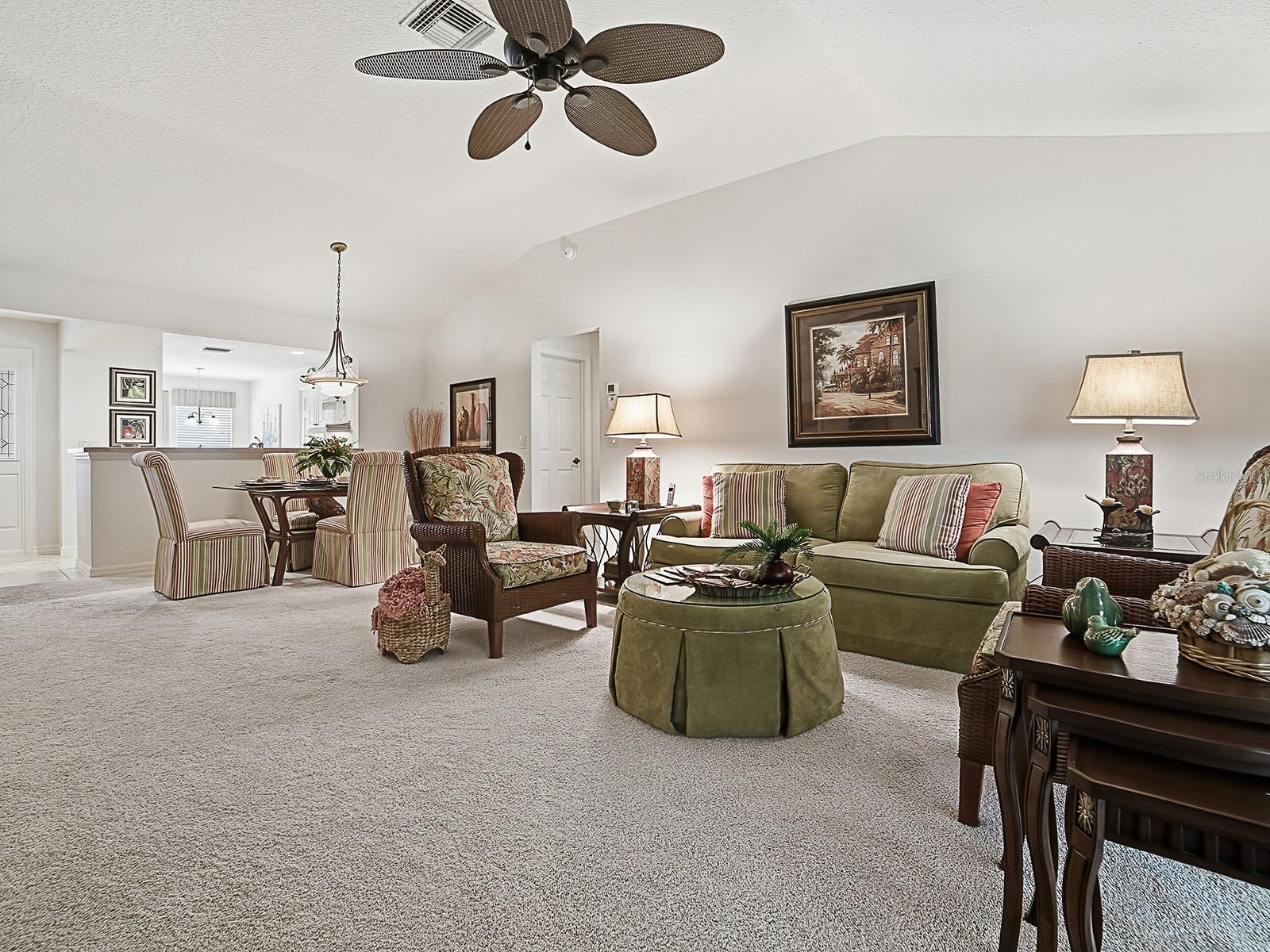2348 MIDNIGHT PASS CT, THE VILLAGES, FL, 32162