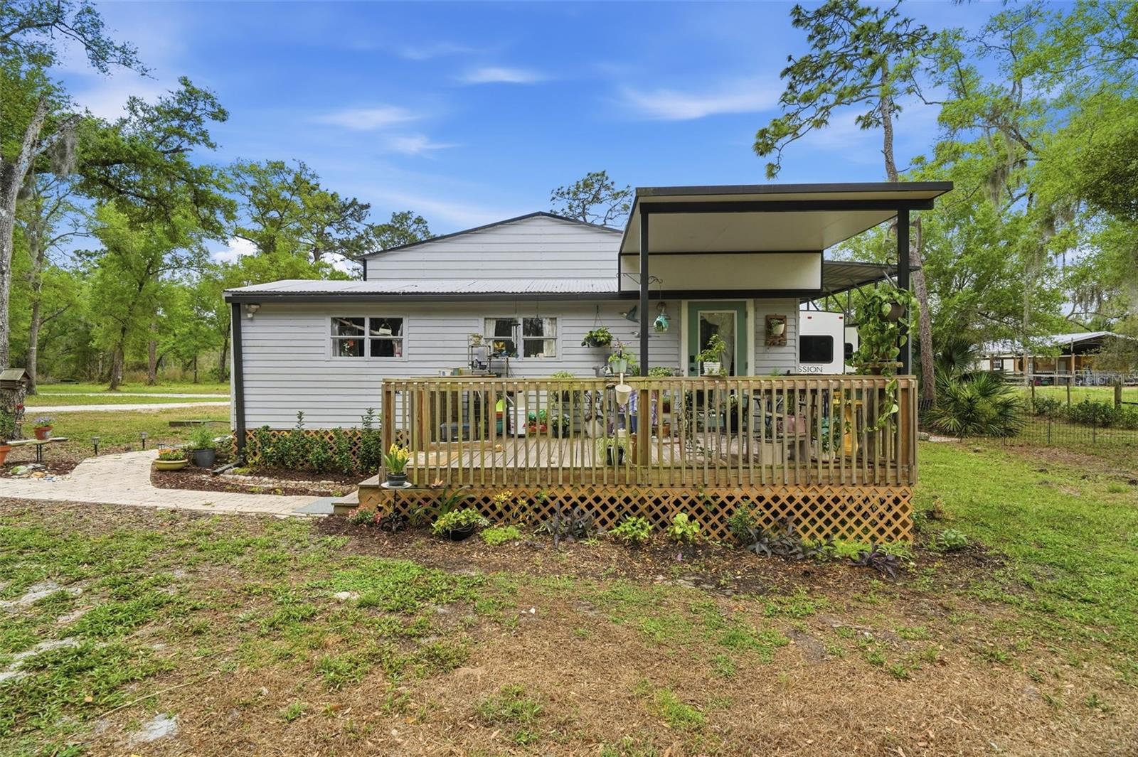 2110 E KICKLIGHTER RD, LAKE HELEN, FL, 32744