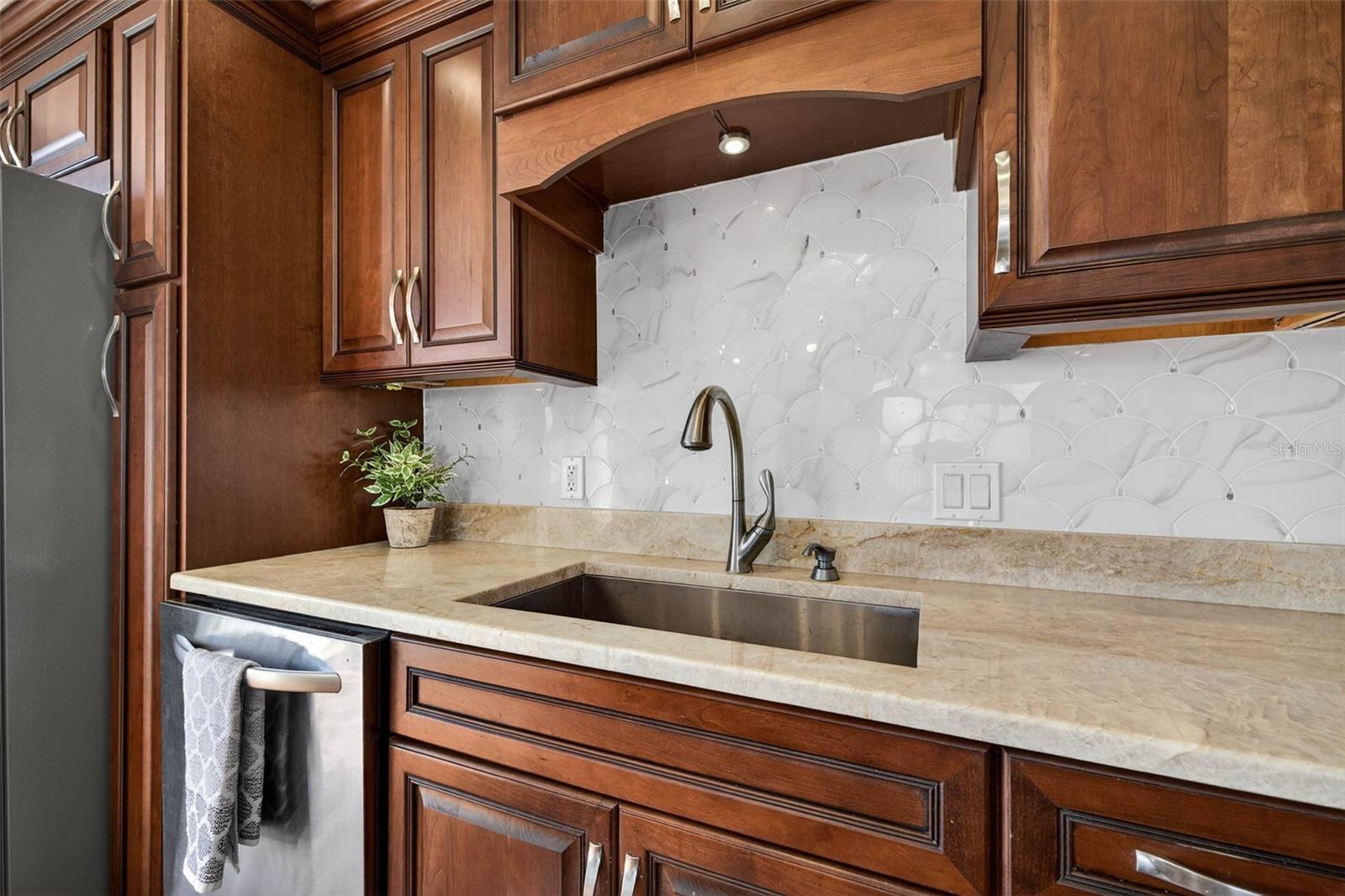 1501 GULF BLVD #205, CLEARWATER BEACH, FL, 33767