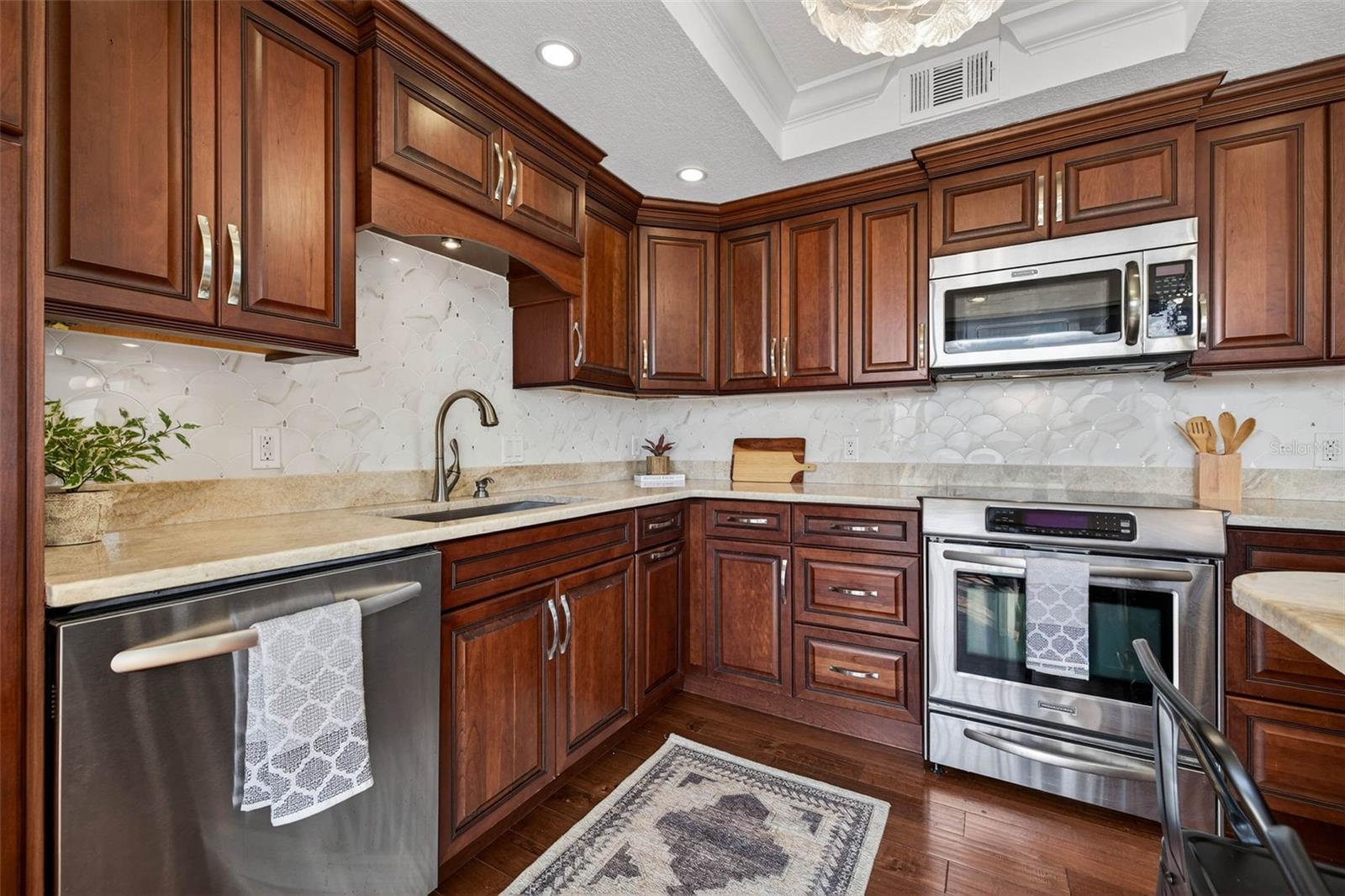 1501 GULF BLVD #205, CLEARWATER BEACH, FL, 33767