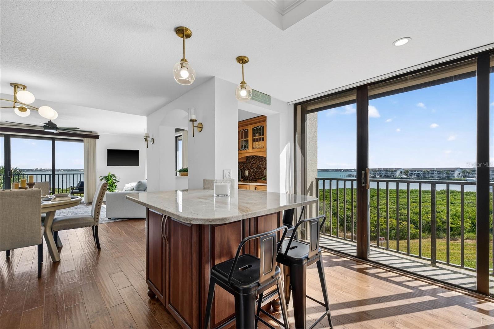 1501 GULF BLVD #205, CLEARWATER BEACH, FL, 33767