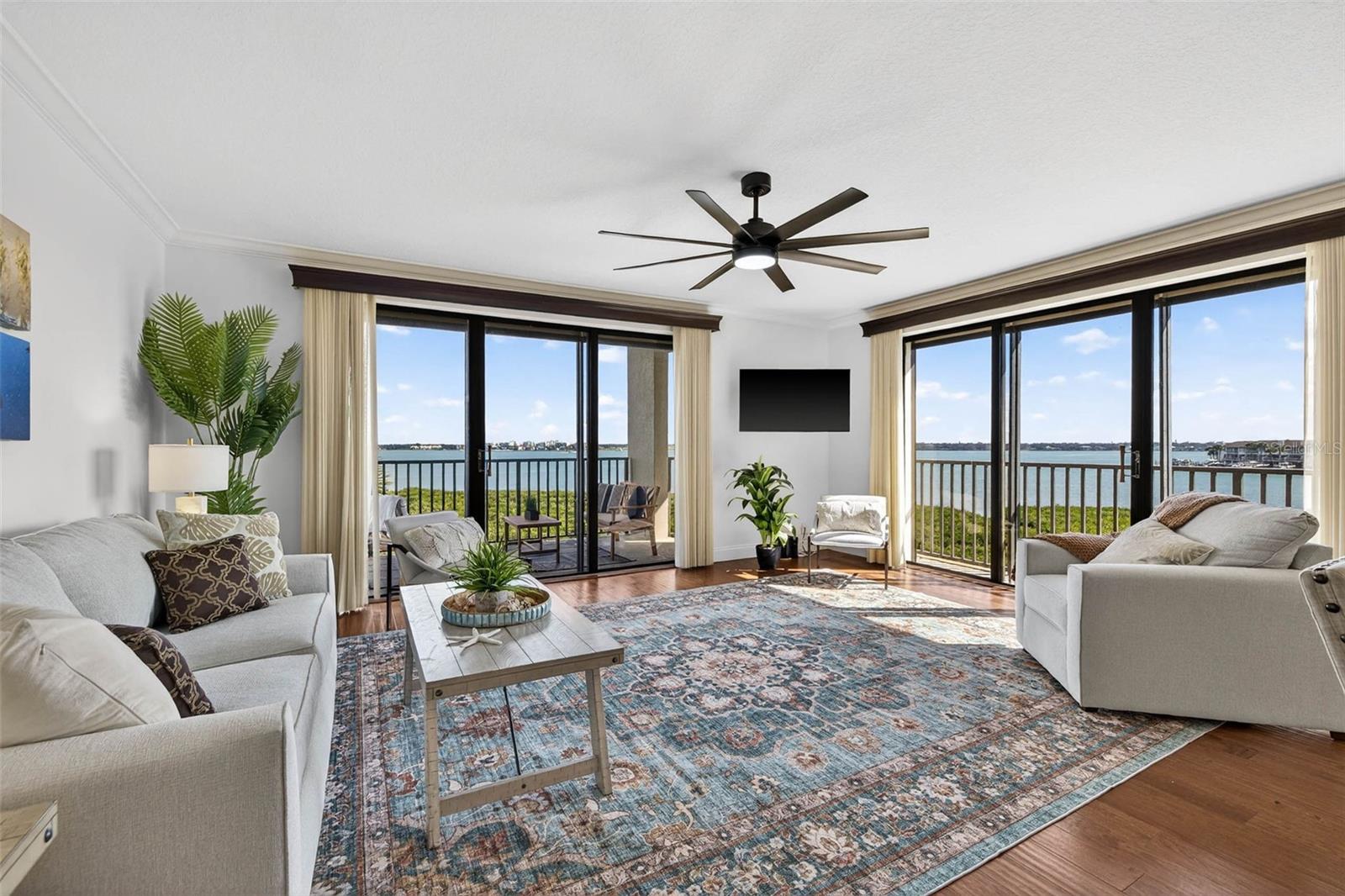 1501 GULF BLVD #205, CLEARWATER BEACH, FL, 33767