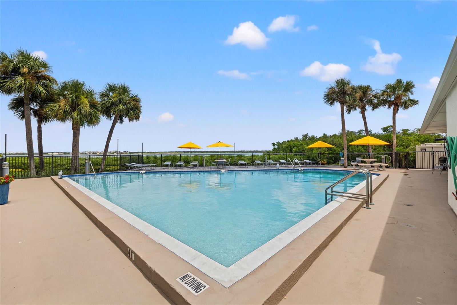 1501 GULF BLVD #205, CLEARWATER BEACH, FL, 33767