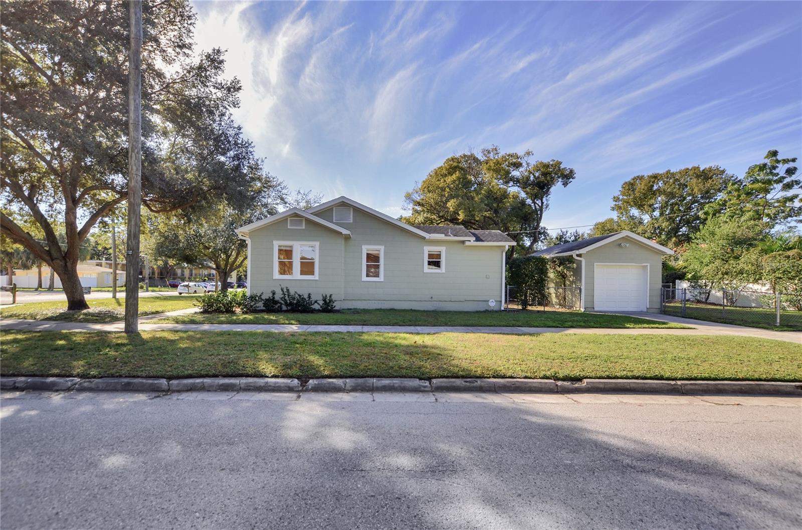301 S AUDUBON. AVE, TAMPA, FL, 33609
