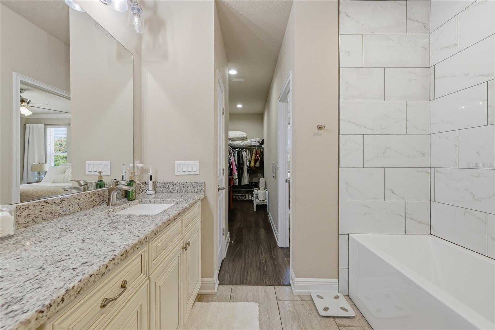 2407 W NORTH B ST #1, TAMPA, FL, 33609