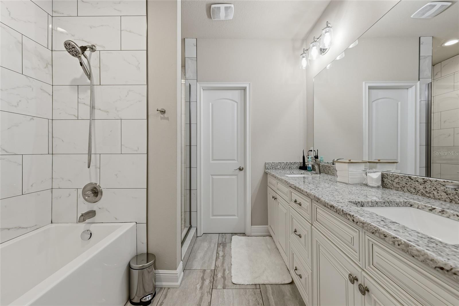2407 W NORTH B ST #1, TAMPA, FL, 33609