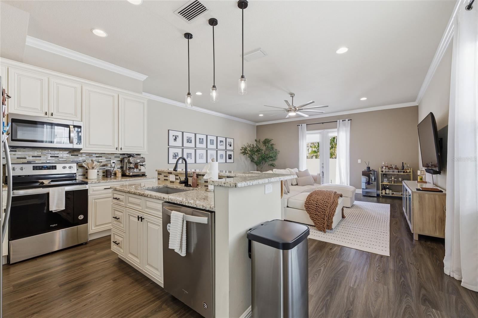 2407 W NORTH B ST #1, TAMPA, FL, 33609