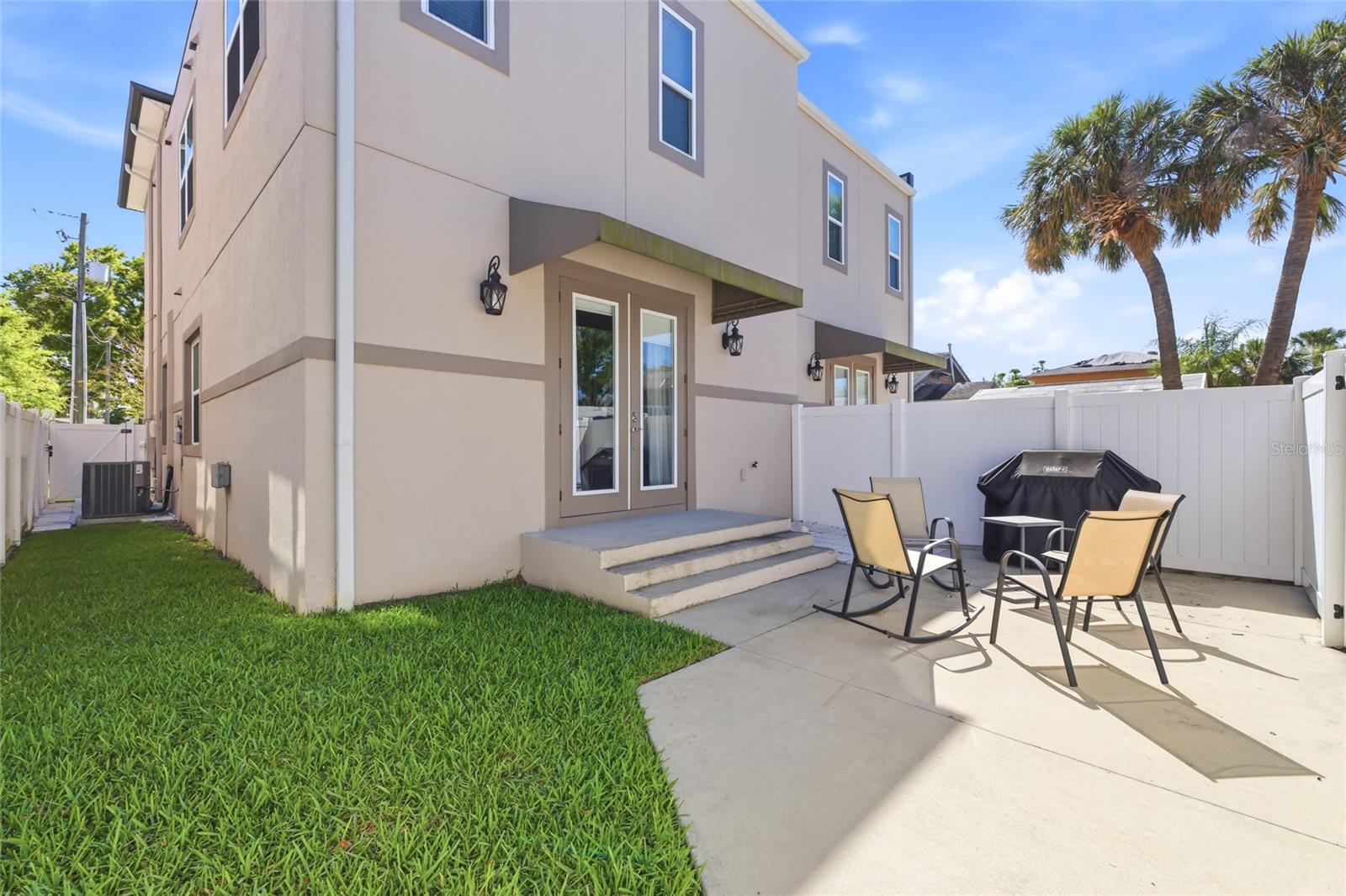 2407 W NORTH B ST #1, TAMPA, FL, 33609
