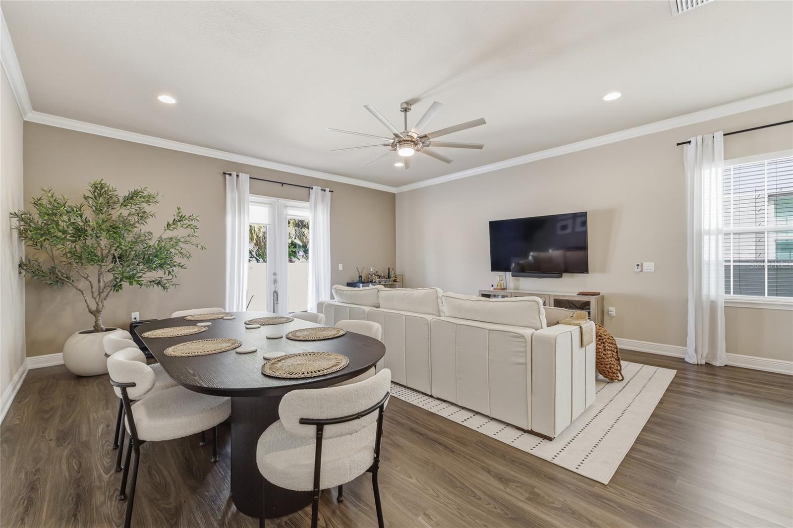 2407 W NORTH B ST #1, TAMPA, FL, 33609