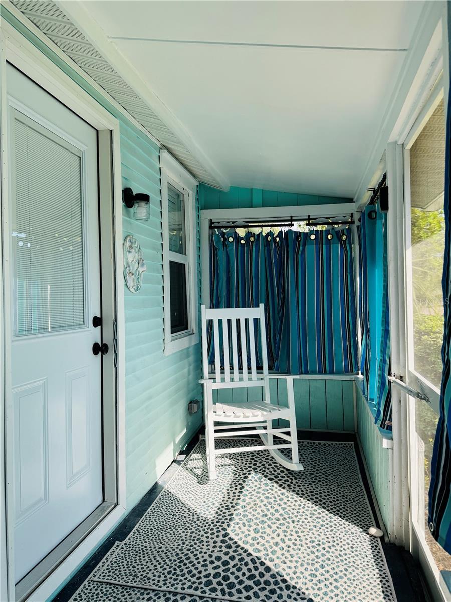 6980 POINSETTA, LONGBOAT KEY, FL, 34228