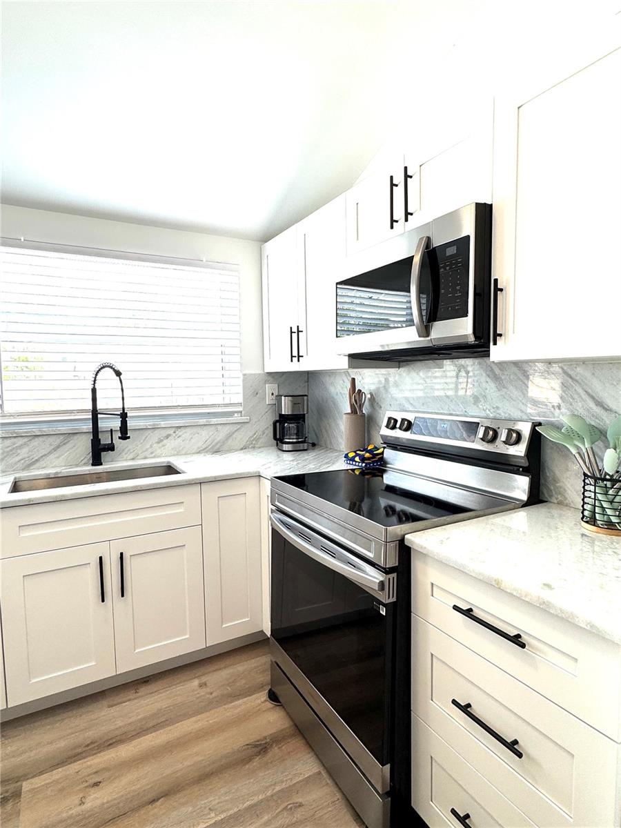 6980 POINSETTA, LONGBOAT KEY, FL, 34228