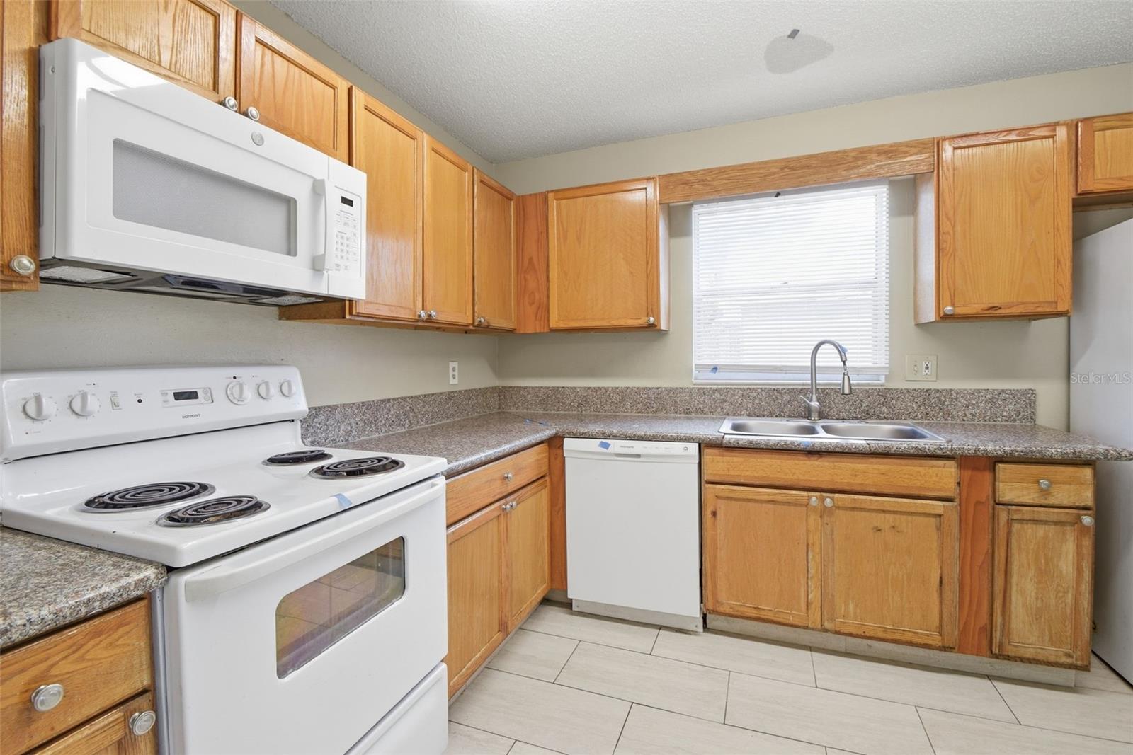 2706 40TH ST W, BRADENTON, FL, 34205