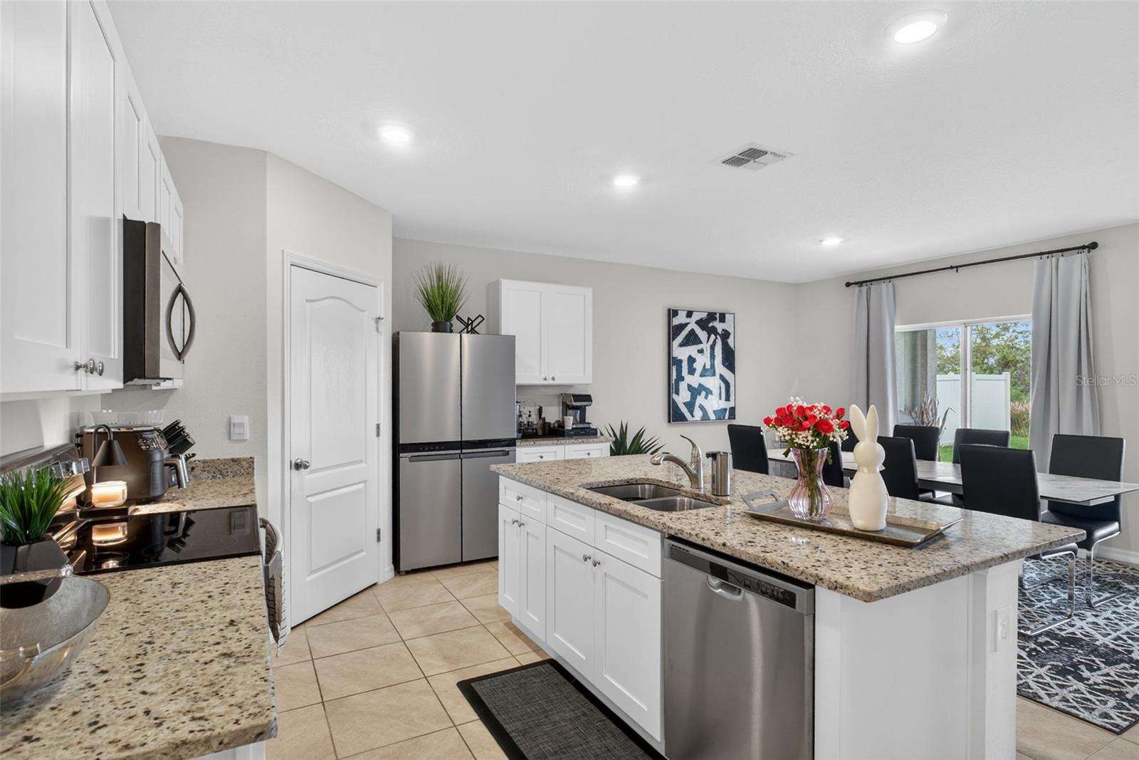 5740 GREY GRANITE WAY, LAKELAND, FL, 33811
