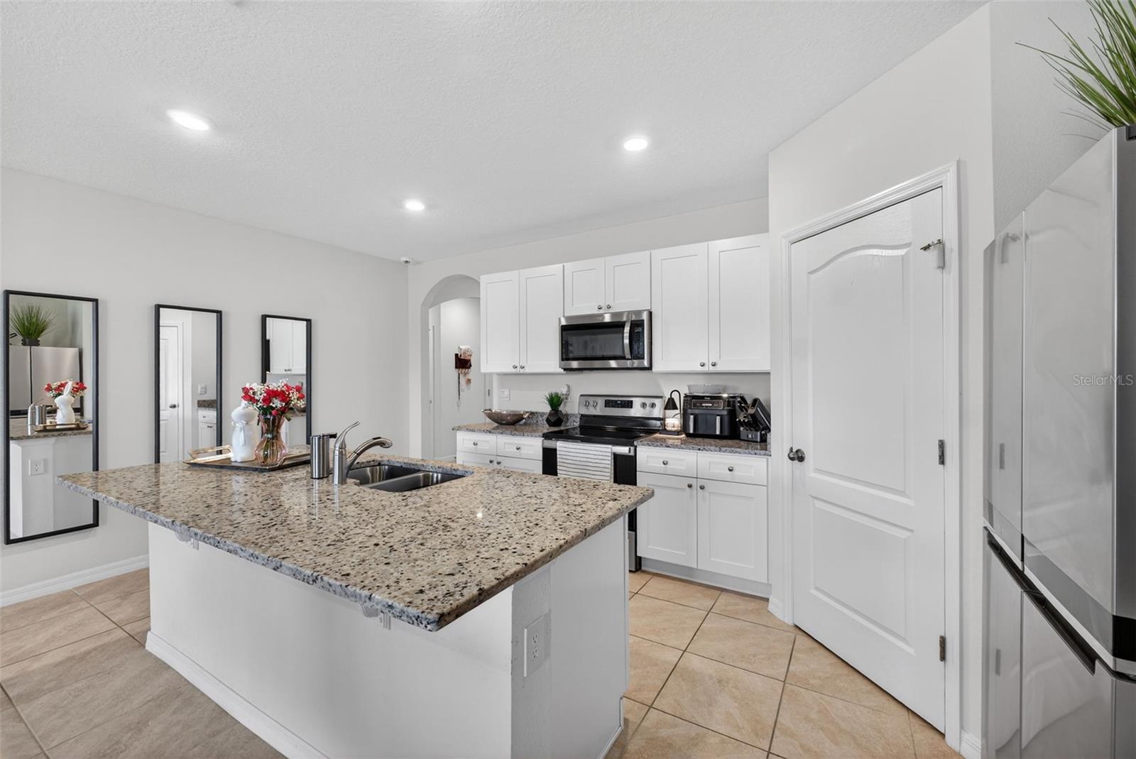 5740 GREY GRANITE WAY, LAKELAND, FL, 33811