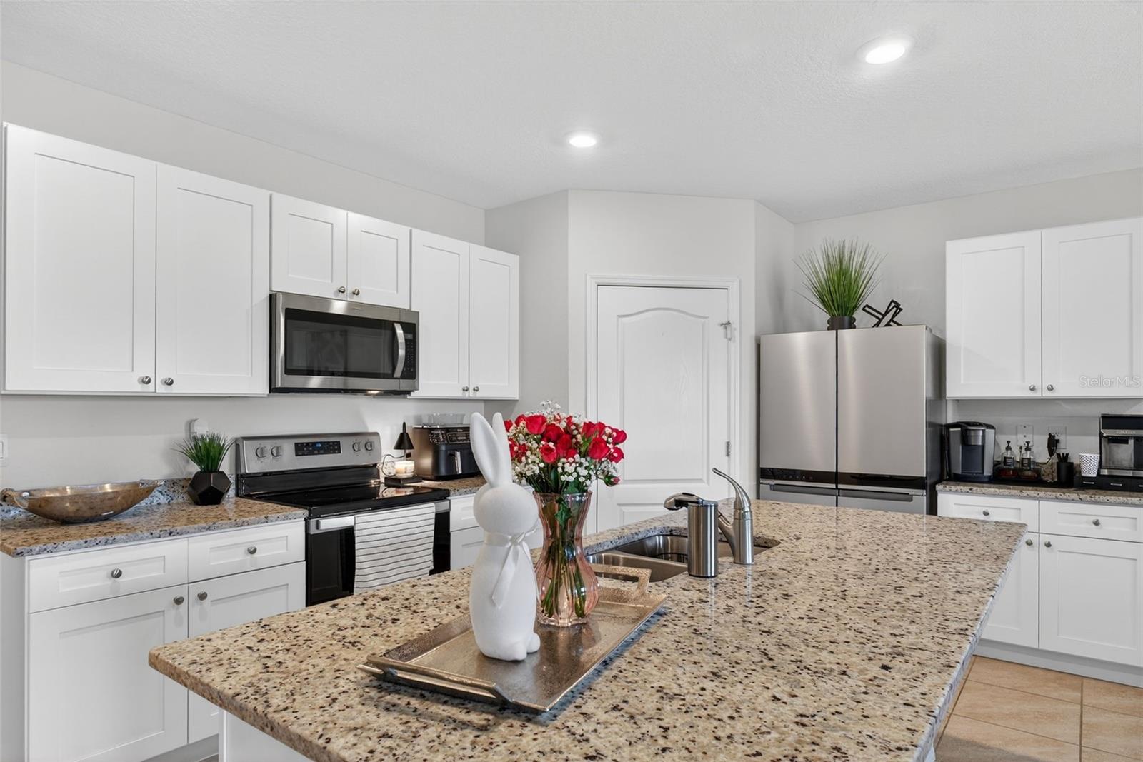 5740 GREY GRANITE WAY, LAKELAND, FL, 33811