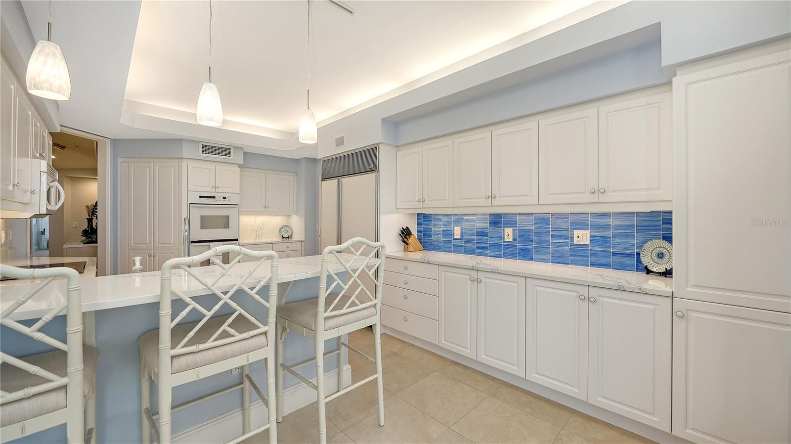 3030 GRAND BAY BLVD #384, LONGBOAT KEY, FL, 34228