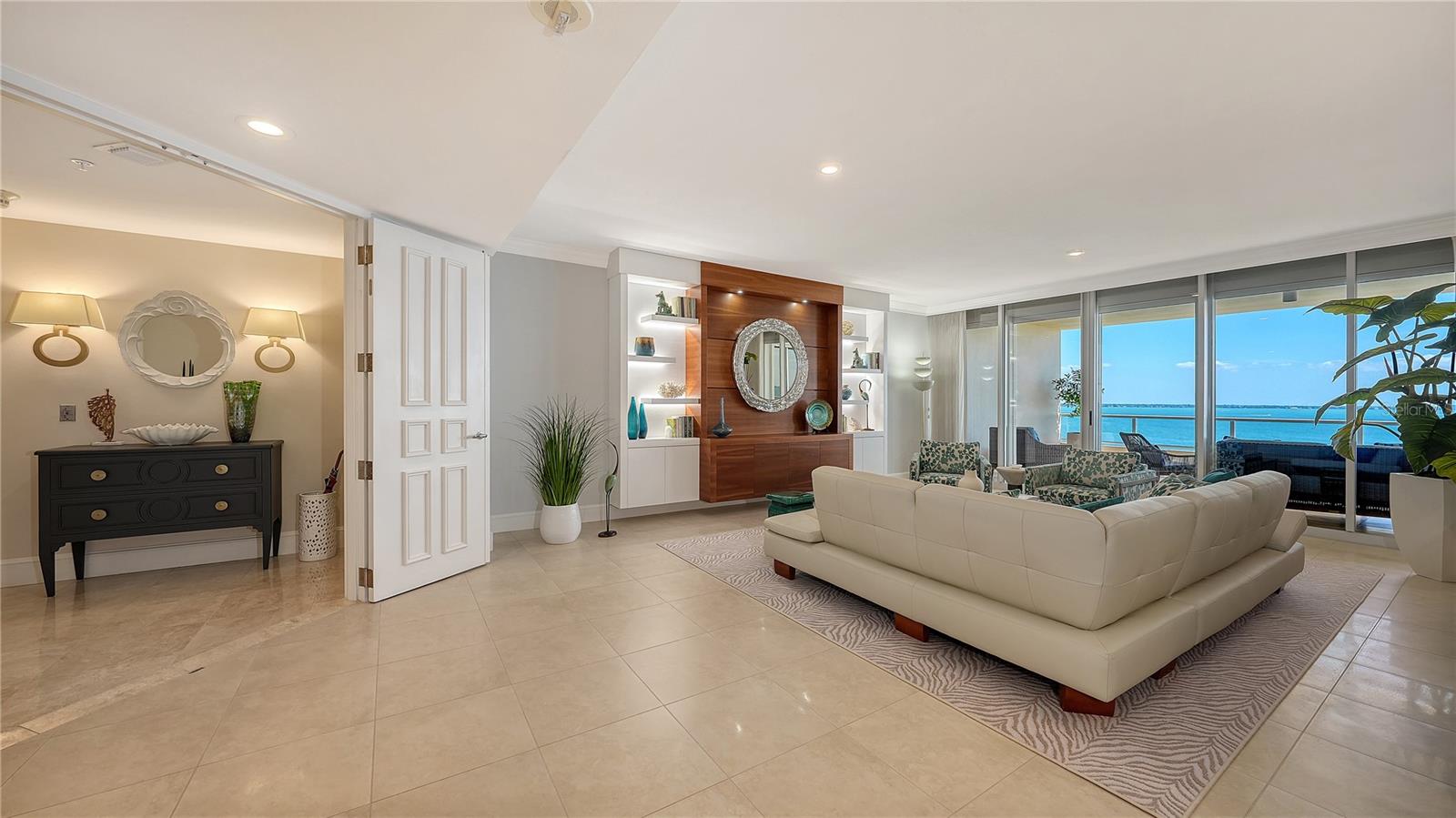 3030 GRAND BAY BLVD #384, LONGBOAT KEY, FL, 34228