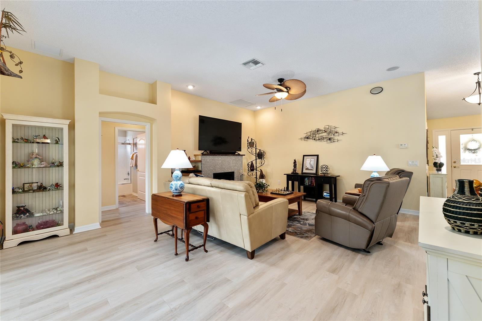 1486 GOLDEN RIDGE DR, THE VILLAGES, FL, 32162