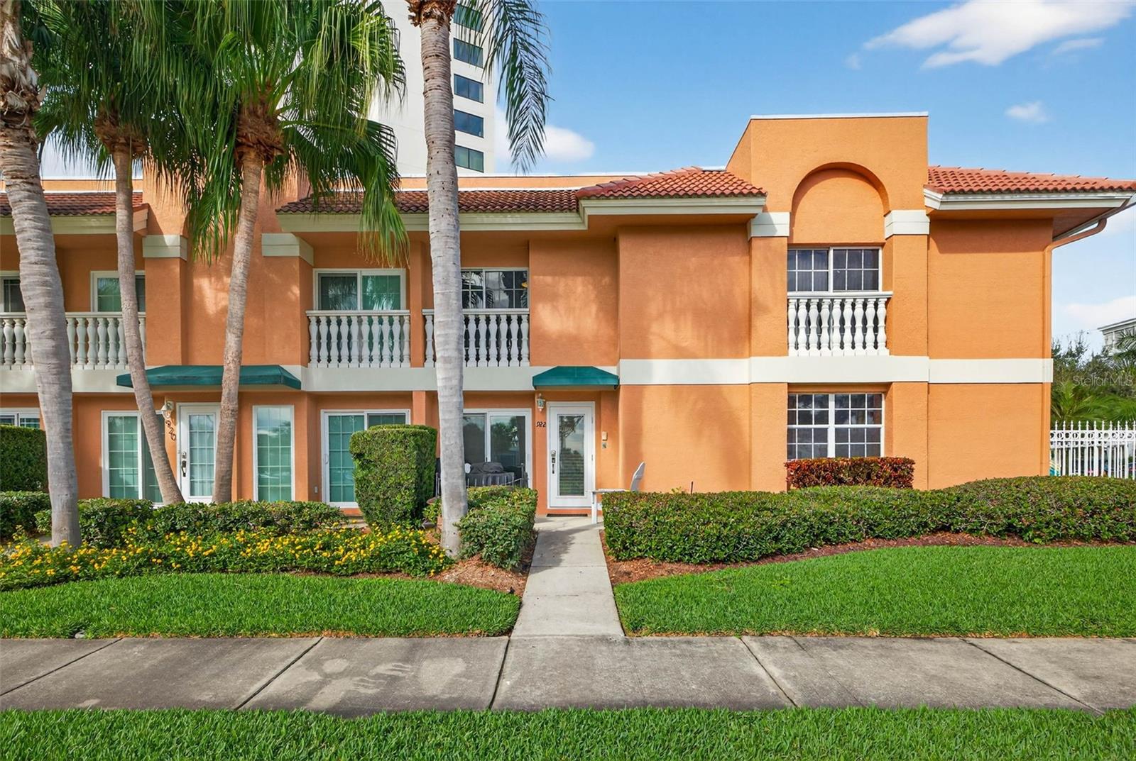 922 N SHORE DR NE, ST PETERSBURG, FL, 33701