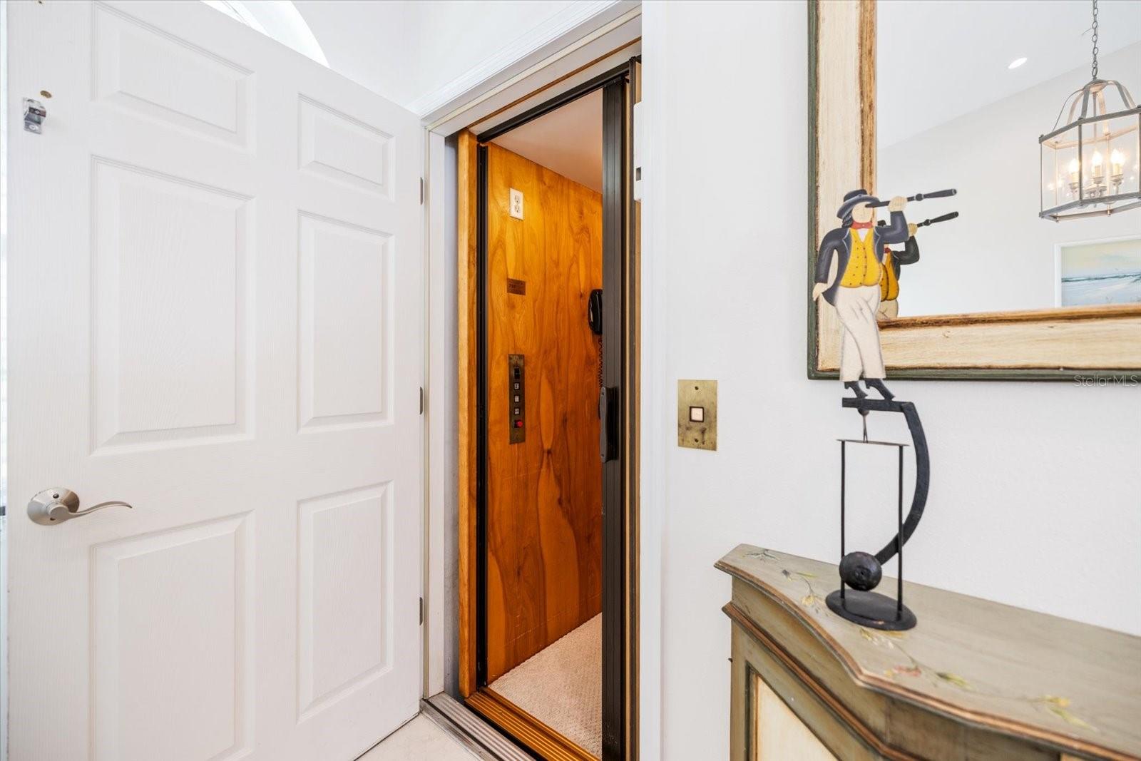 9181 LAKE DR, ENGLEWOOD, FL, 34224